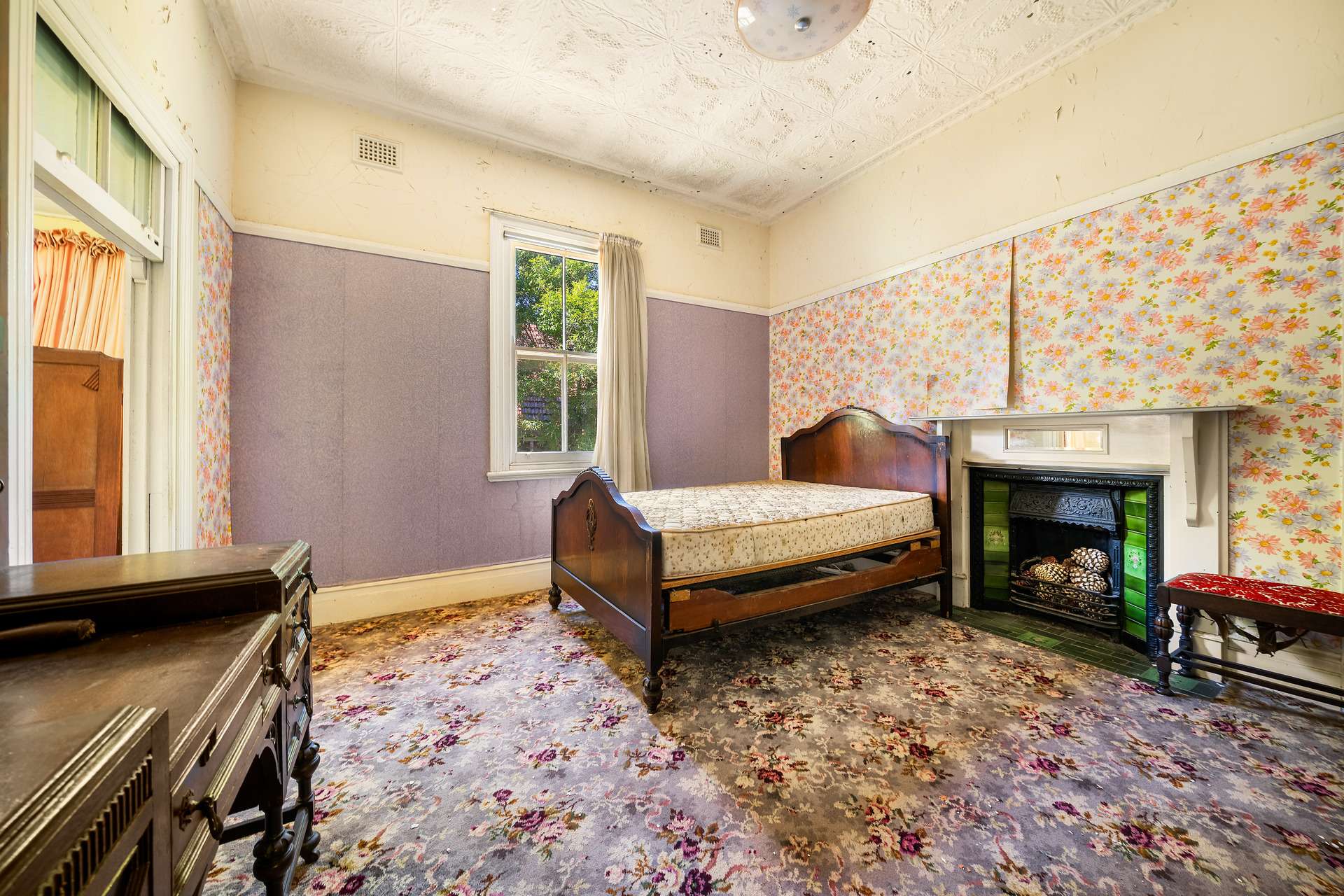 6 Winbourne Road, Hazelbrook, NSW 2779 AUS