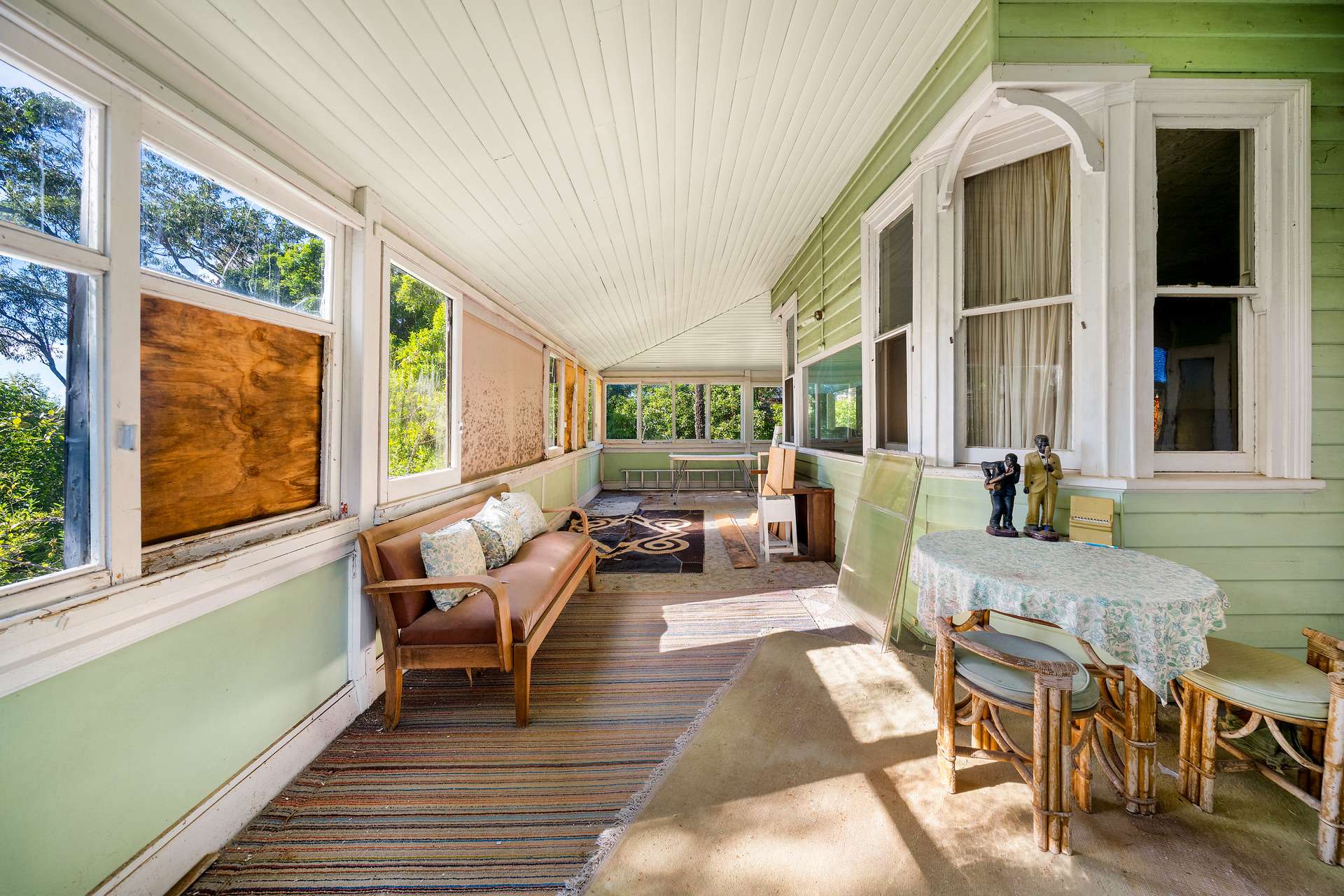 6 Winbourne Road, Hazelbrook, NSW 2779 AUS