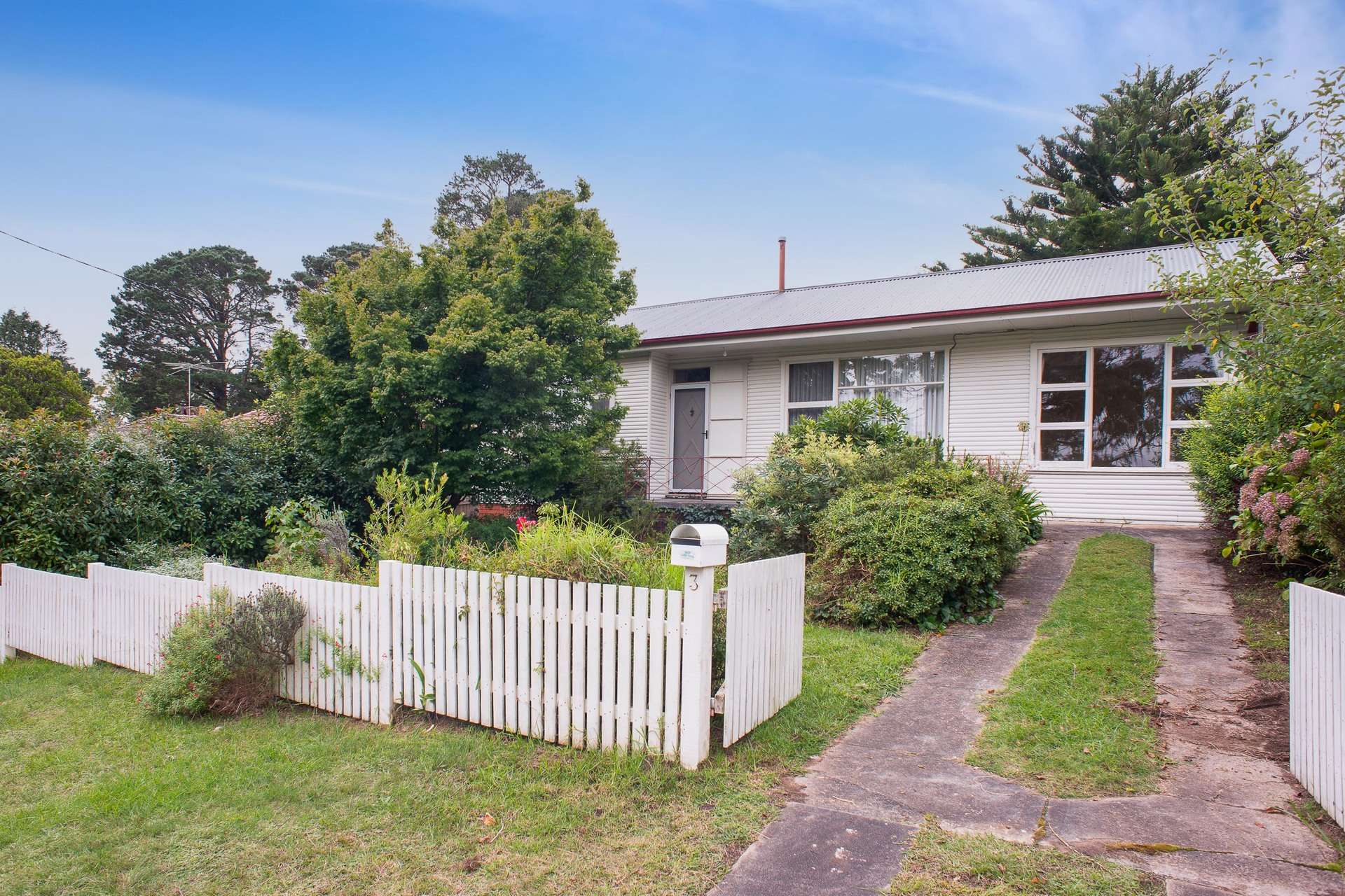 3 Raymond Road, Katoomba, NSW 2780 AUS