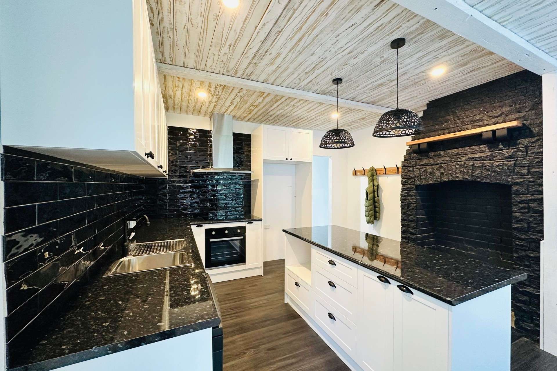 21 Martin Place, Faulconbridge, NSW 2776 AUS