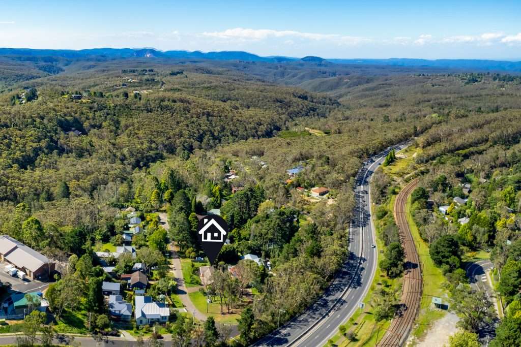 3 Acacia Avenue, Leura, NSW 2780 AUS