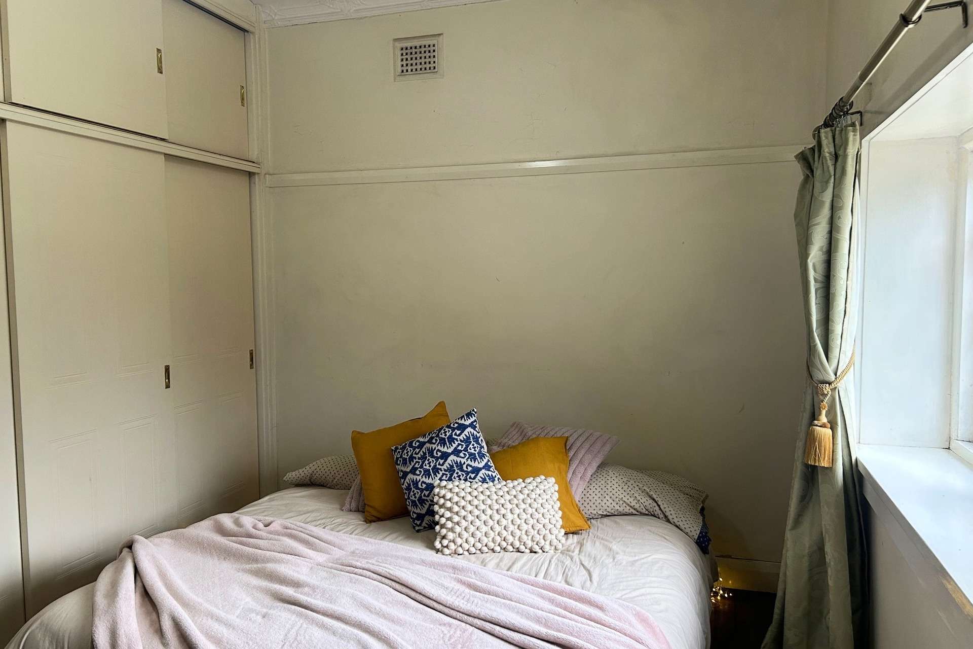 25 Walgett Street, Katoomba, NSW 2780 AUS