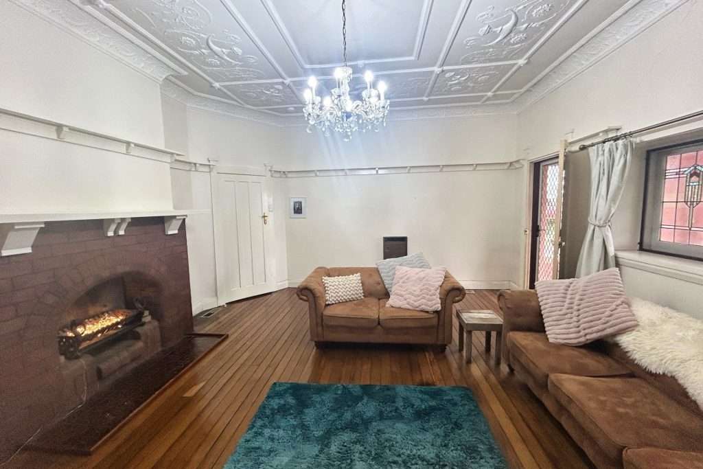 25 Walgett Street, Katoomba, NSW 2780 AUS
