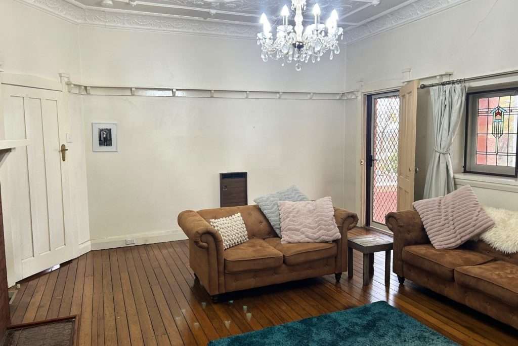 25 Walgett Street, Katoomba, NSW 2780 AUS