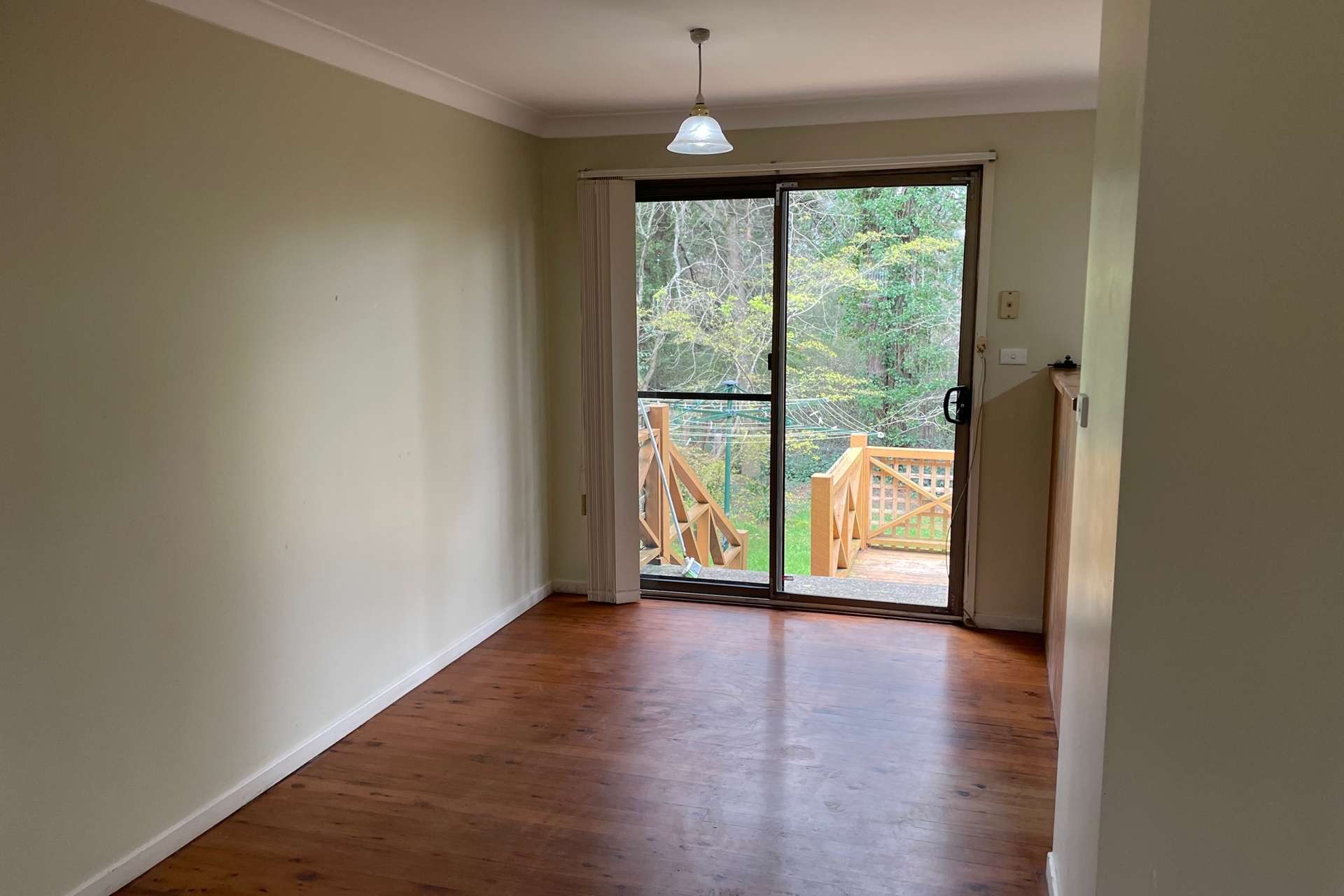 9 Backhouse Street, Wentworth Falls, NSW 2782 AUS