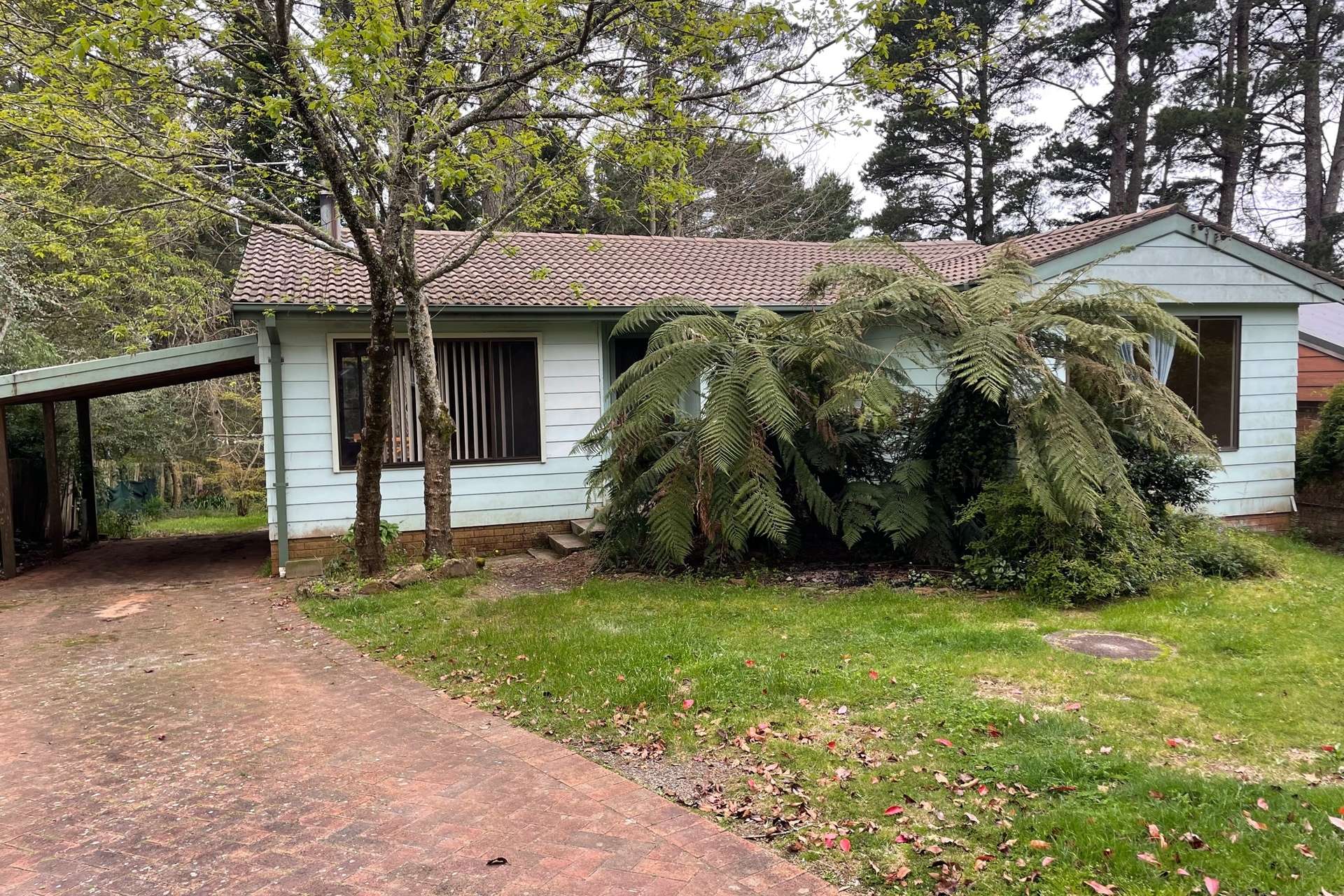 9 Backhouse Street, Wentworth Falls, NSW 2782 AUS