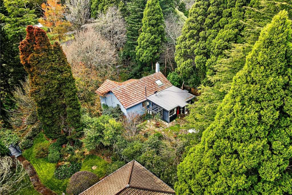 15 Blaxland Avenue, Leura - Thumbnail 6