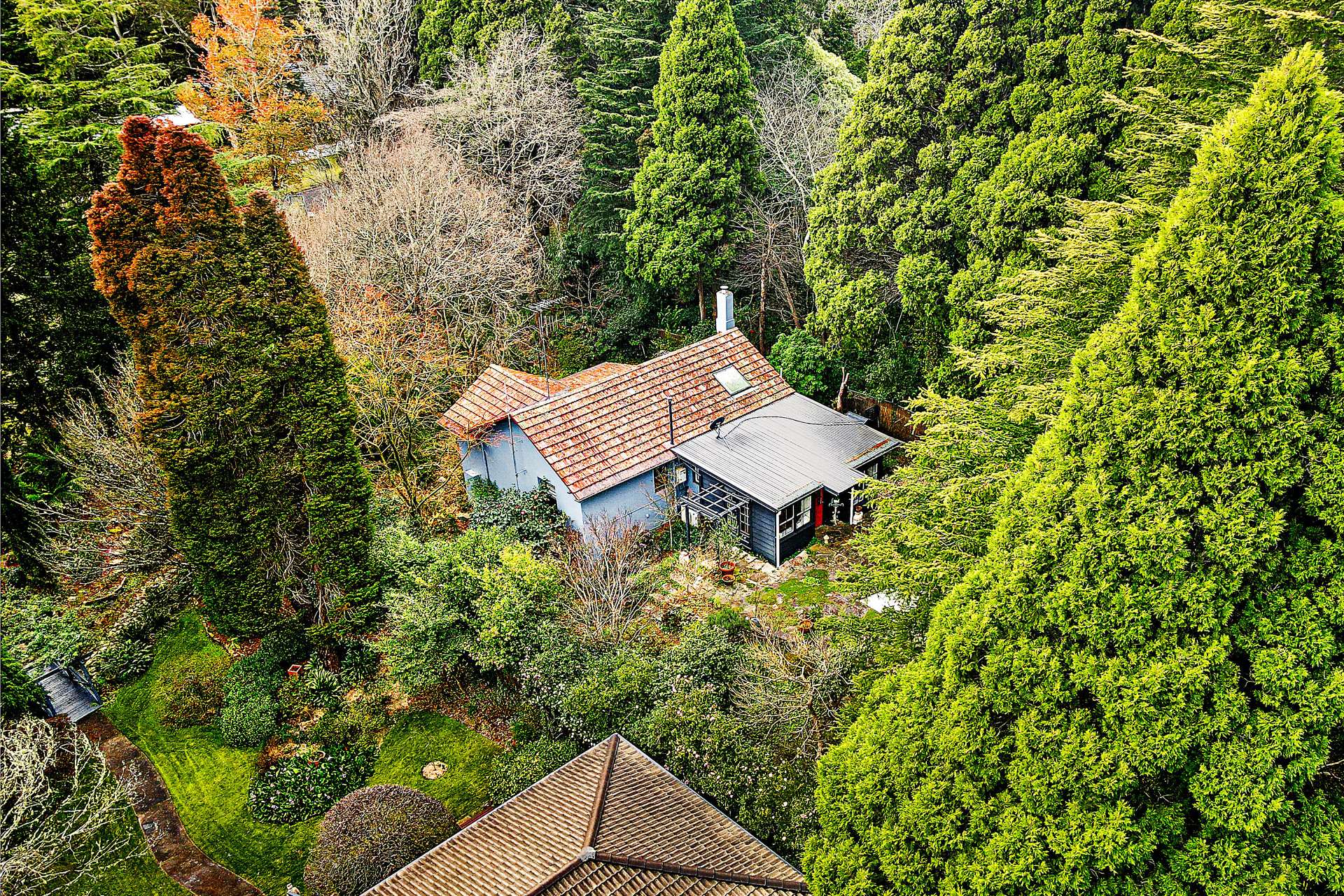 15 Blaxland Avenue, Leura, NSW 2780 AUS
