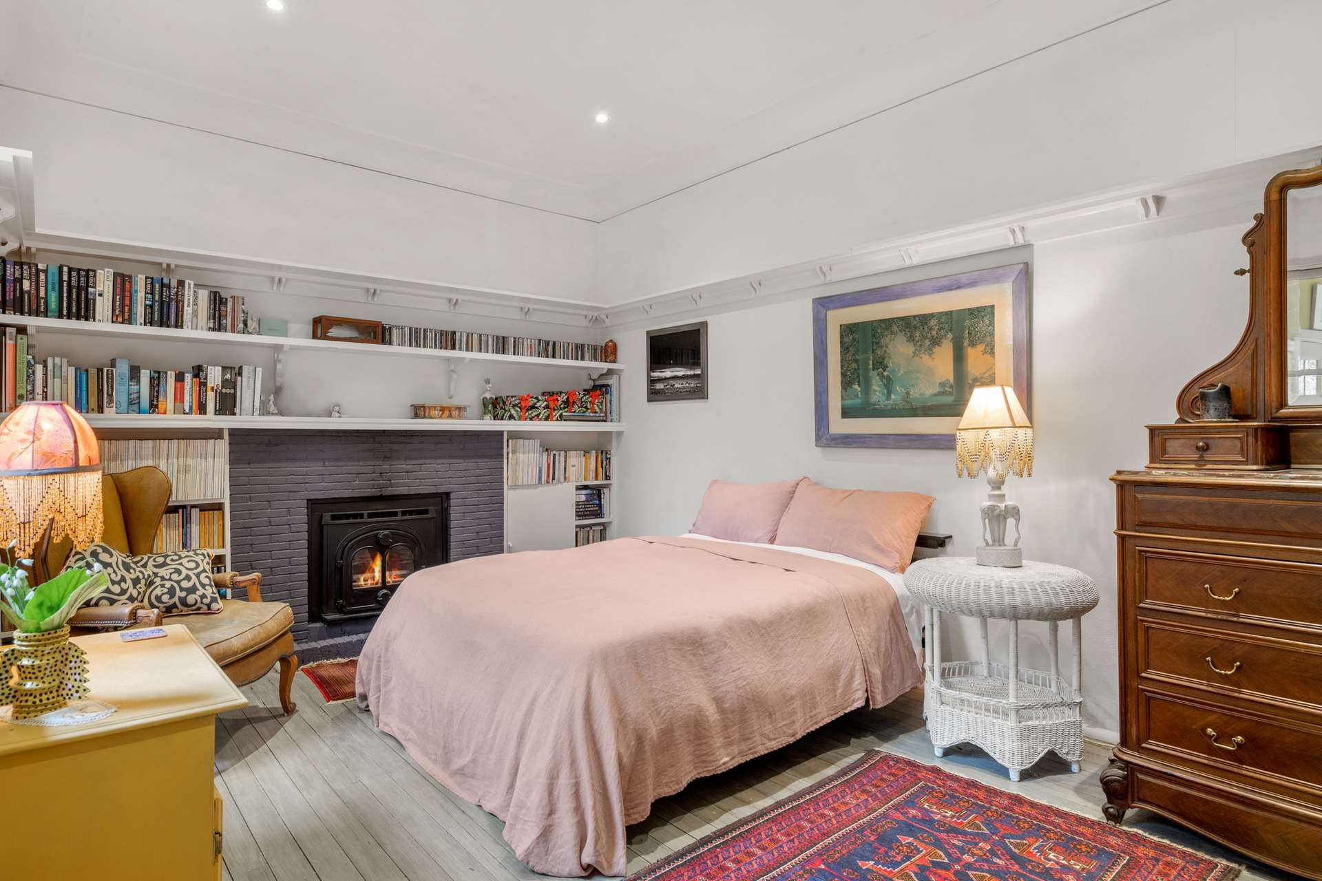 15 Blaxland Avenue, Leura, NSW 2780 AUS