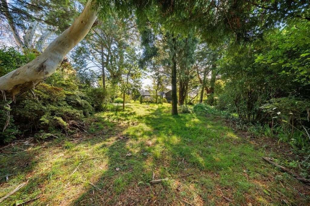 10 Evans Lookout Road, Blackheath, NSW 2785 AUS