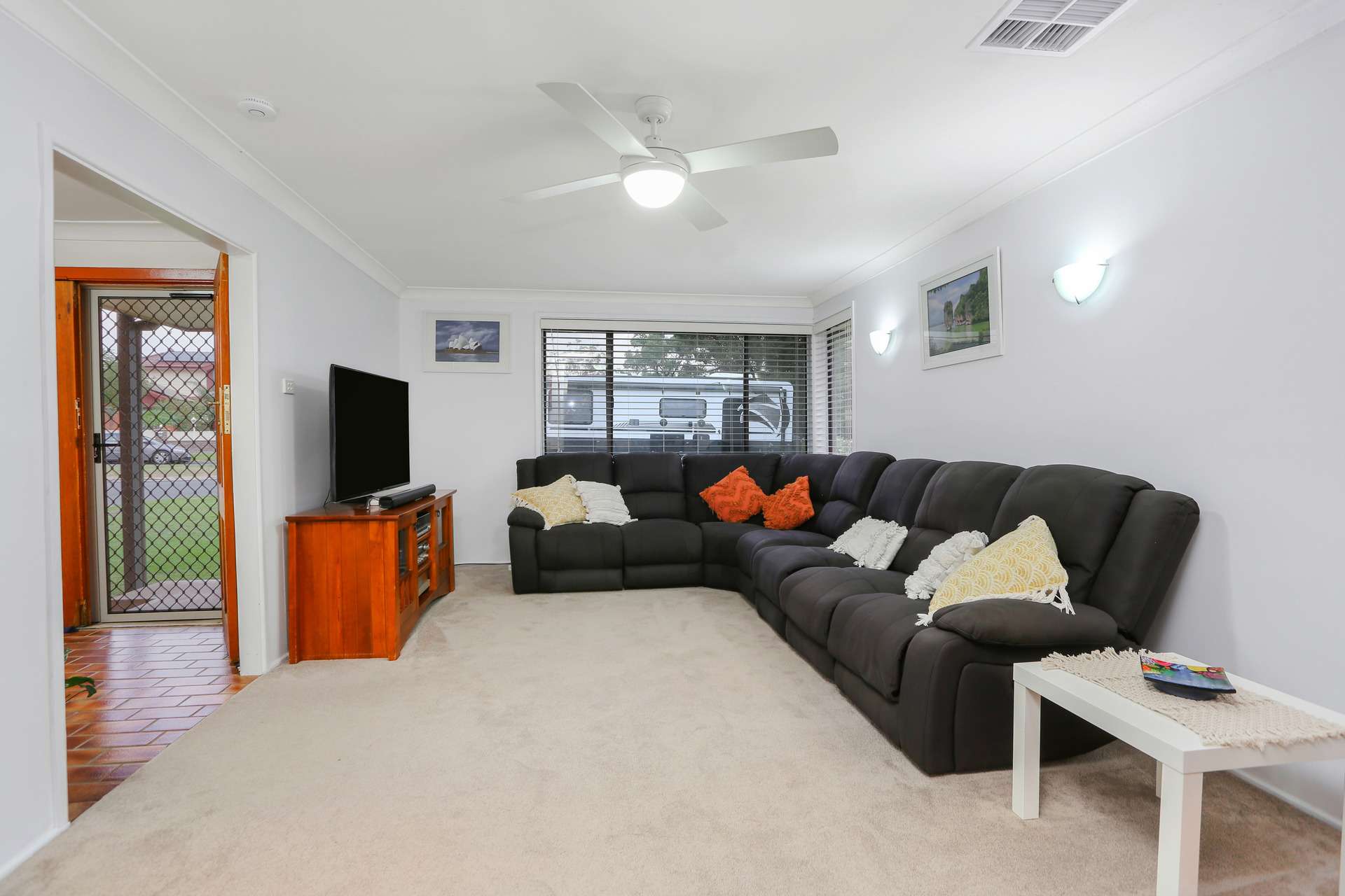 7 Tulloch Place, St Clair, NSW 2759 AUS