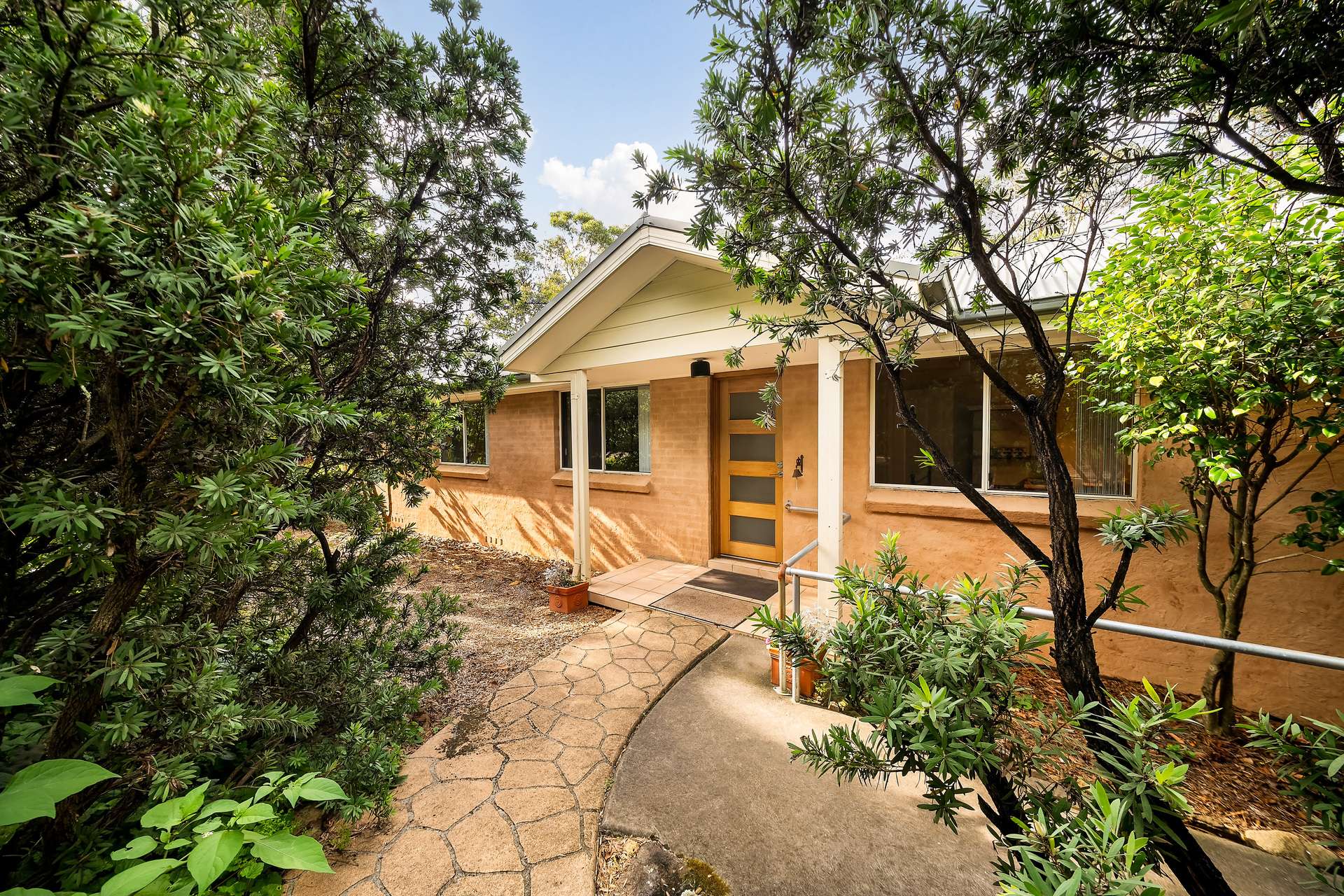 31 Lysiana Road, Woodford, NSW 2778 AUS