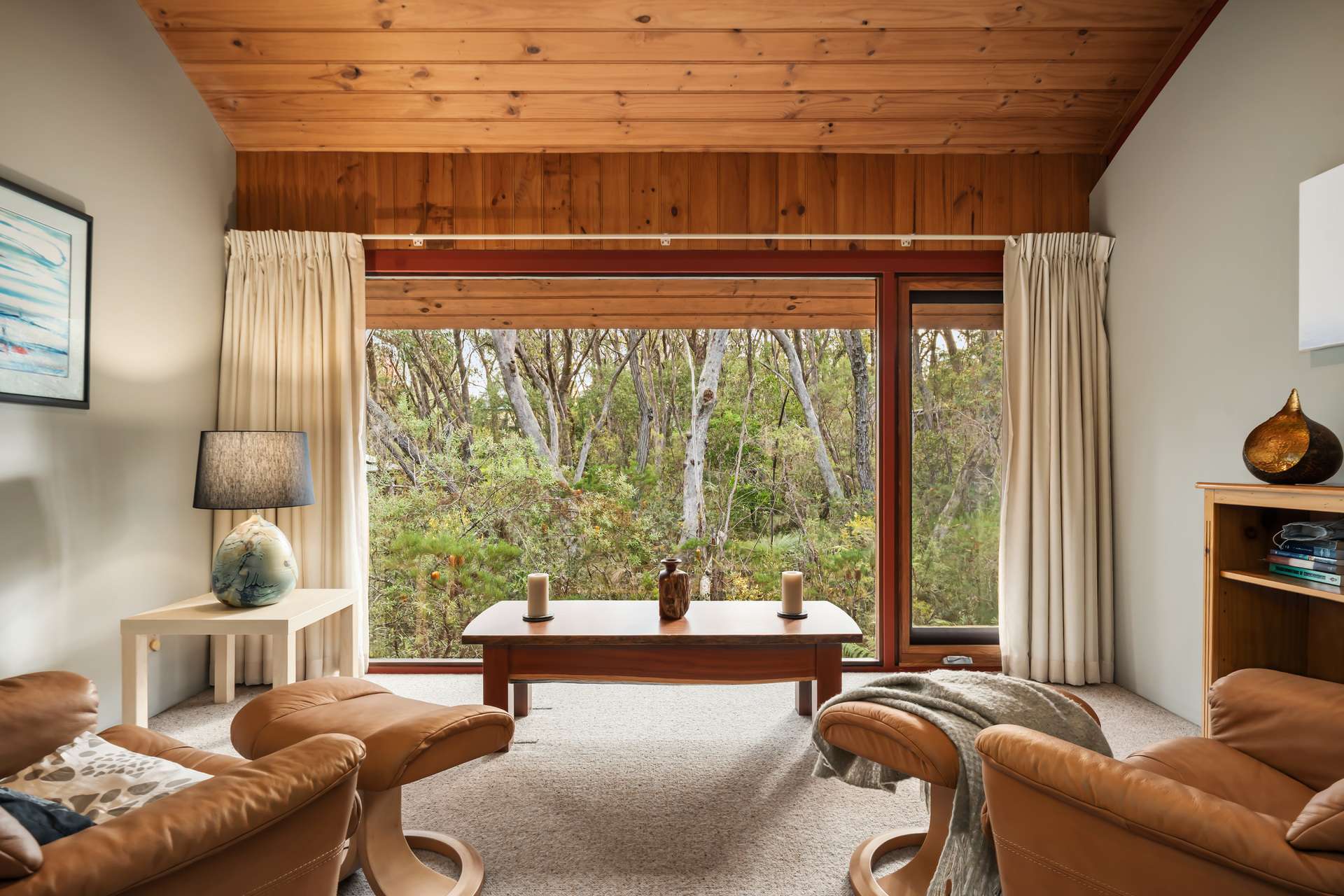 12 Gladstone Street, Wentworth Falls, NSW 2782 AUS