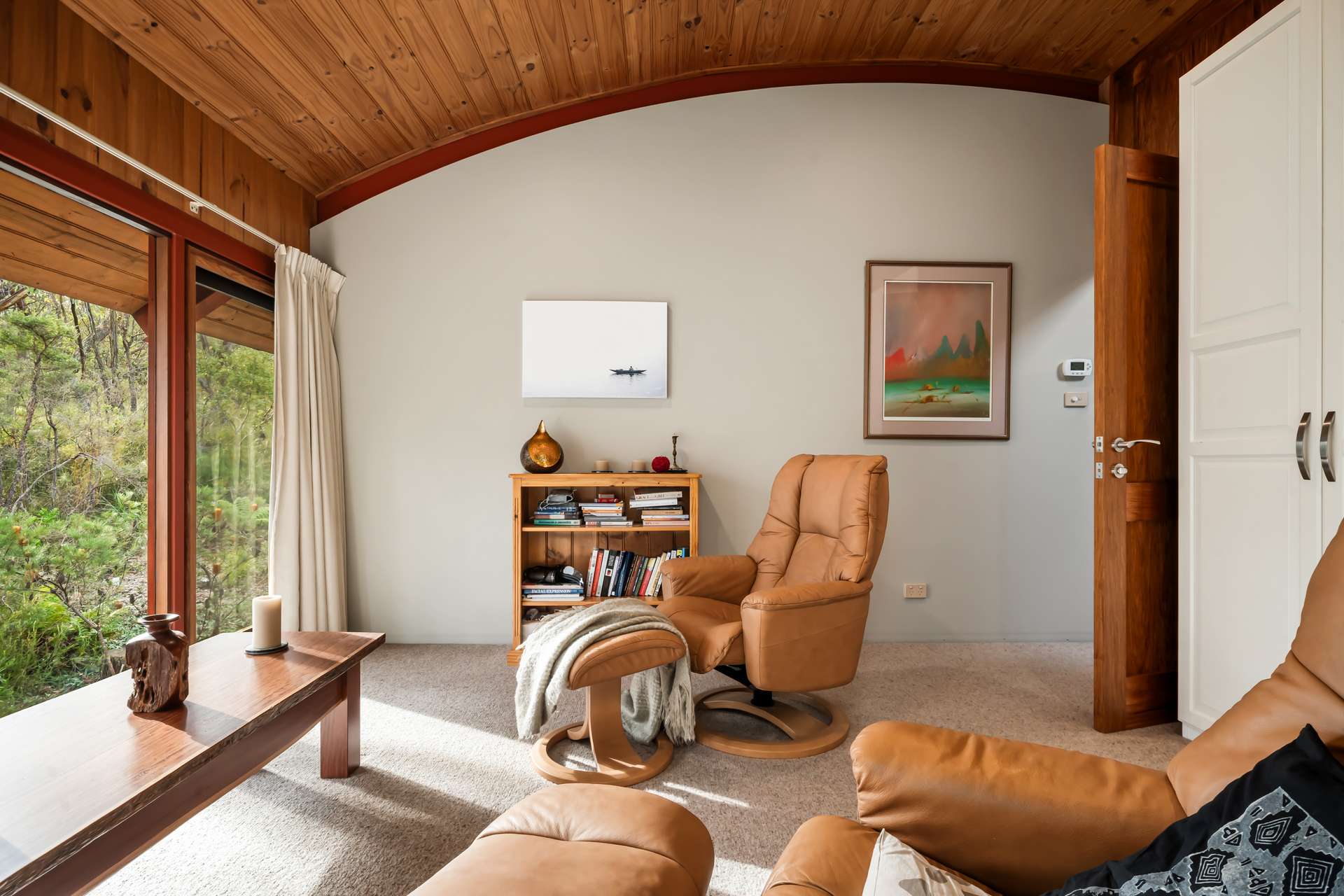 12 Gladstone Street, Wentworth Falls, NSW 2782 AUS