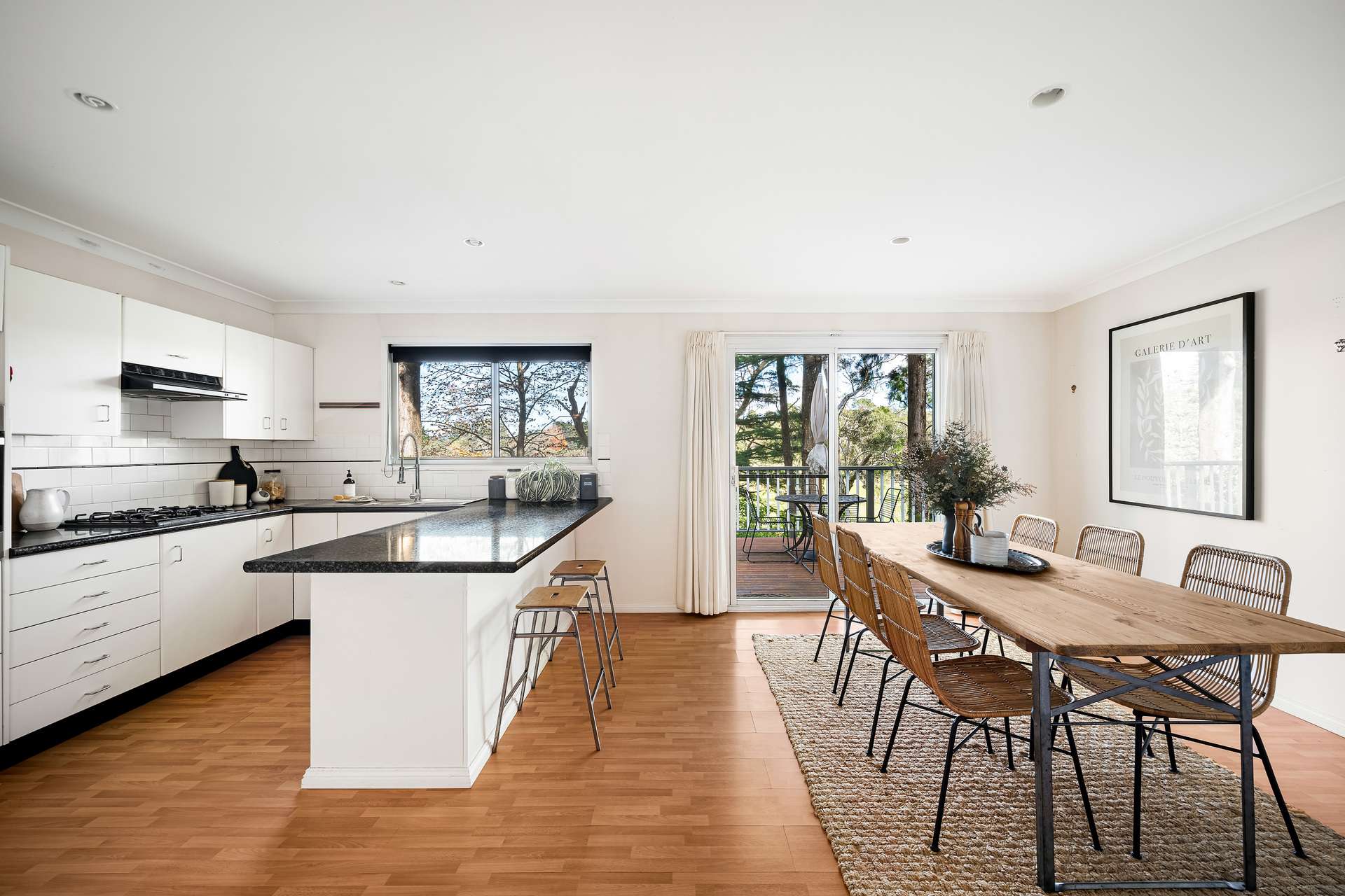 110 Blaxland Road, Wentworth Falls, NSW 2782 AUS