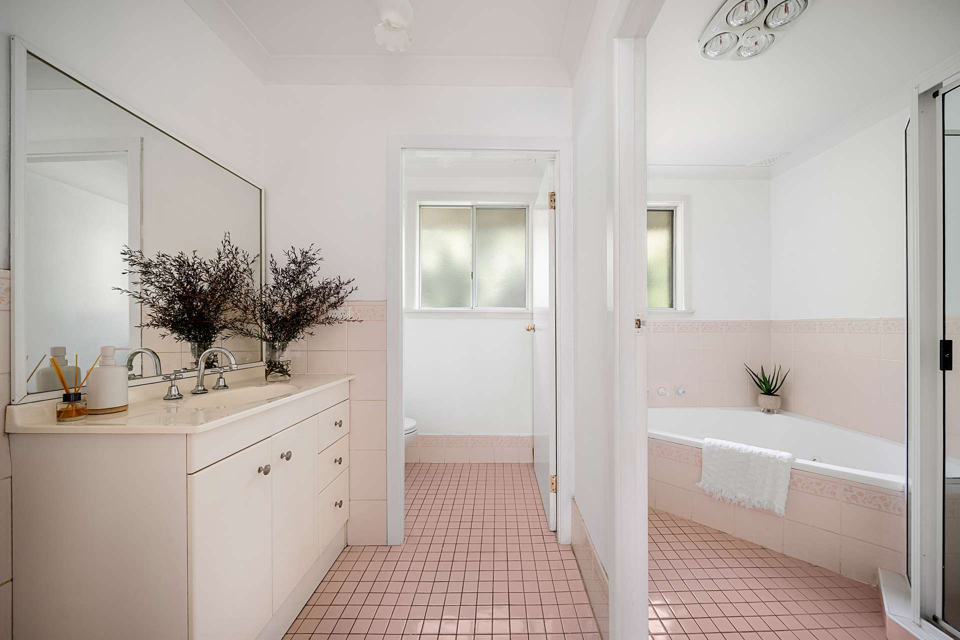 20 Kamillaroi Road, Katoomba, NSW 2780 AUS