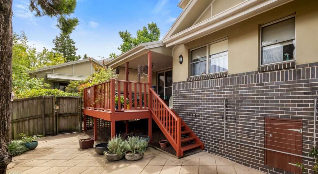 3/5 Page Avenue, Wentworth Falls, NSW 2782 AUS