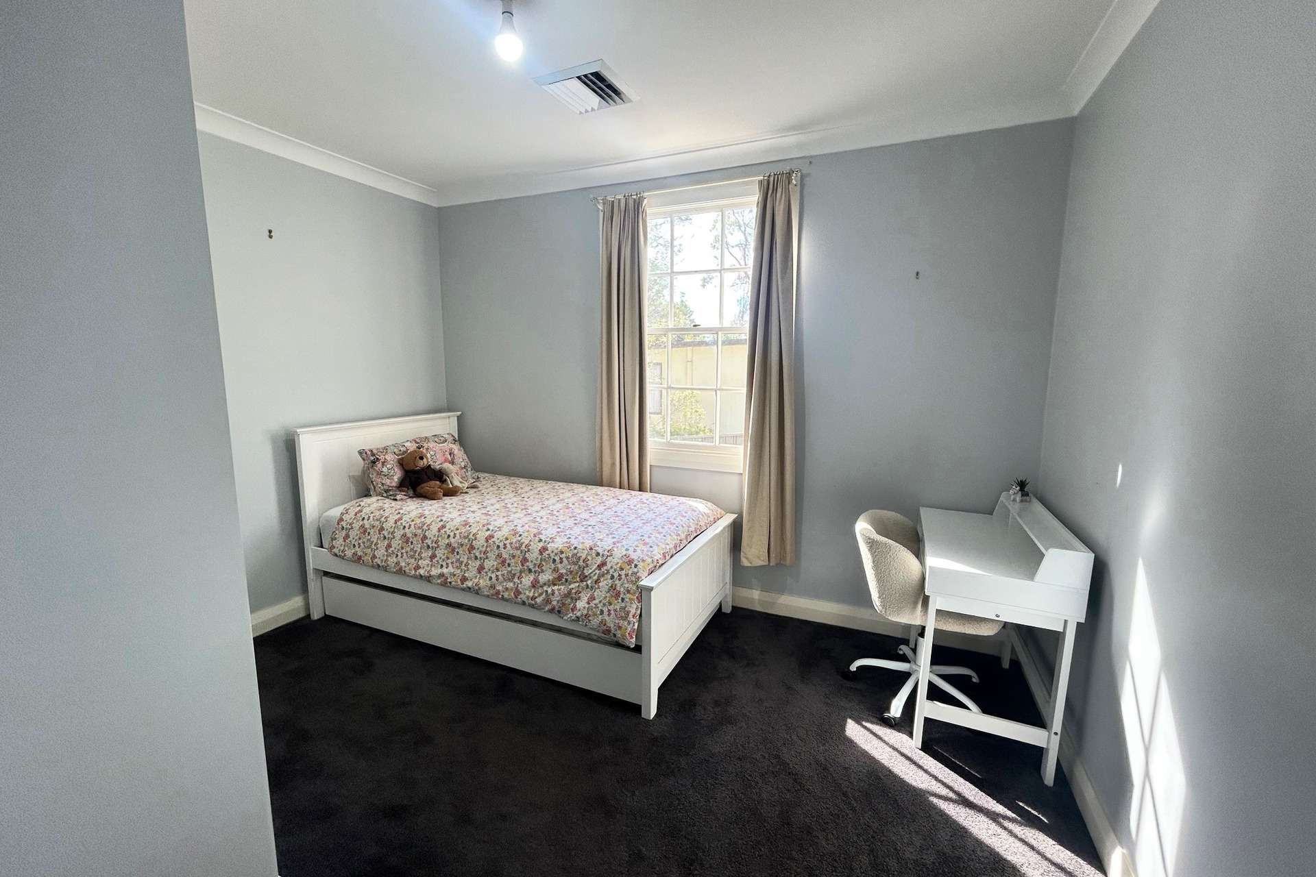 48 Mount View Avenue, Hazelbrook, NSW 2779 AUS
