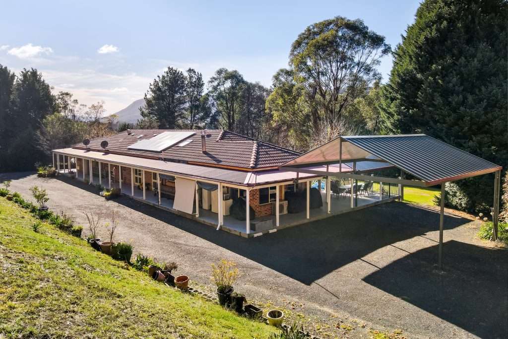 137 Baaners Lane, Little Hartley - Thumbnail 4