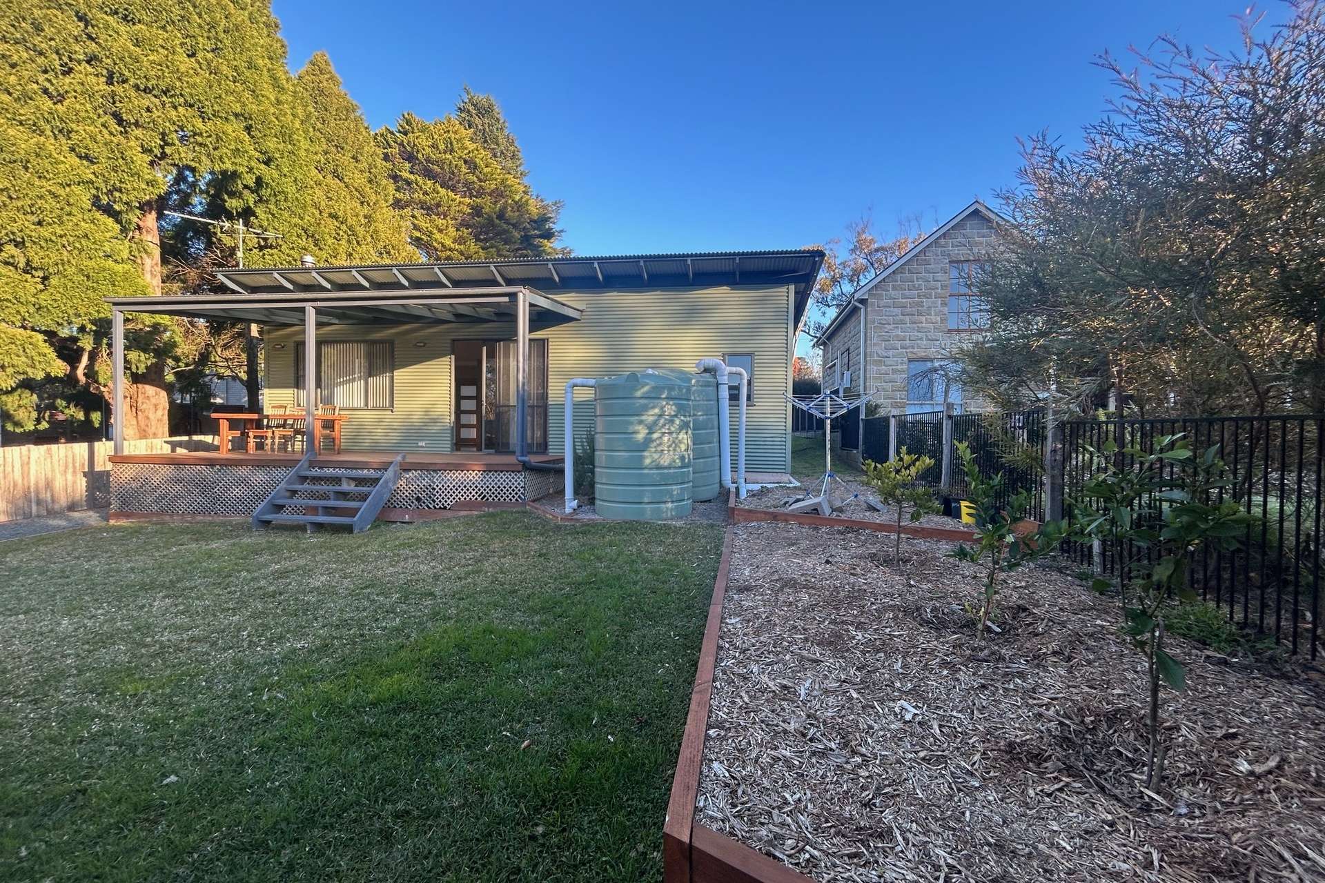7 Lyle Street, Wentworth Falls, NSW 2782 AUS