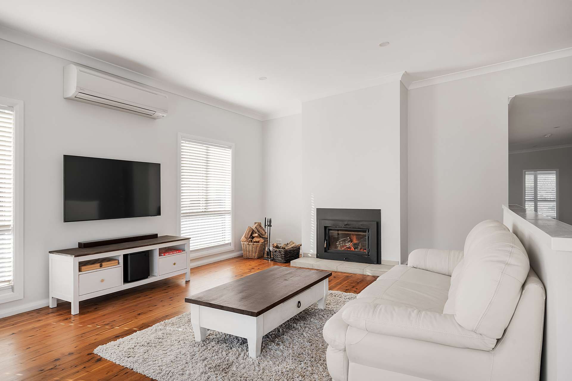 64 Mount View Avenue, Hazelbrook, NSW 2779 AUS