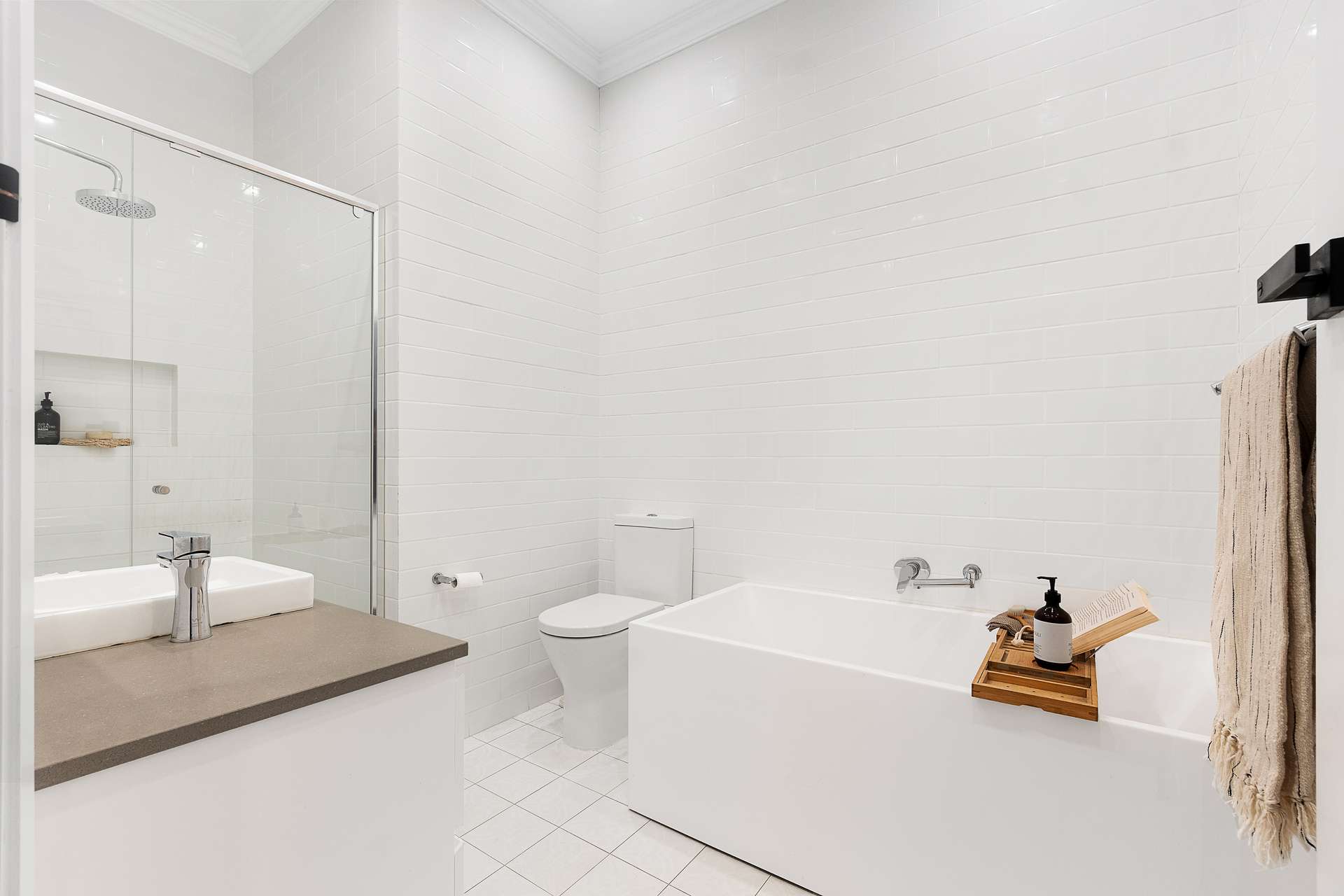 15 Homedale Street, Springwood, NSW 2777 AUS