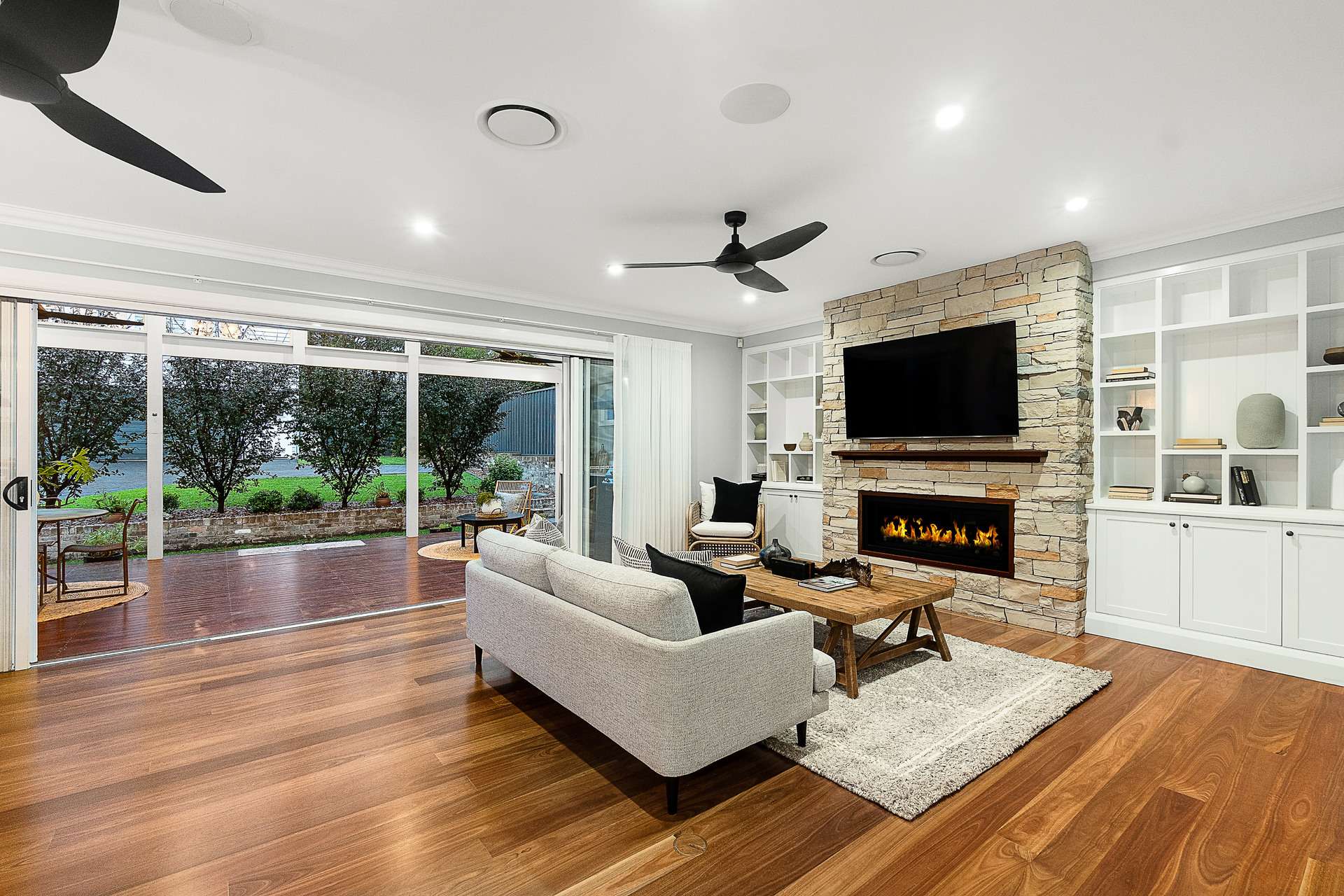 15 Homedale Street, Springwood, NSW 2777 AUS