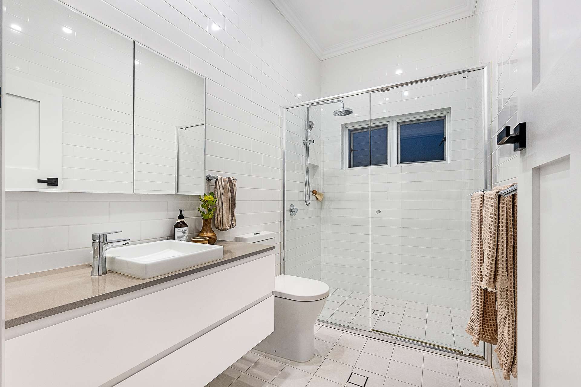 15 Homedale Street, Springwood, NSW 2777 AUS