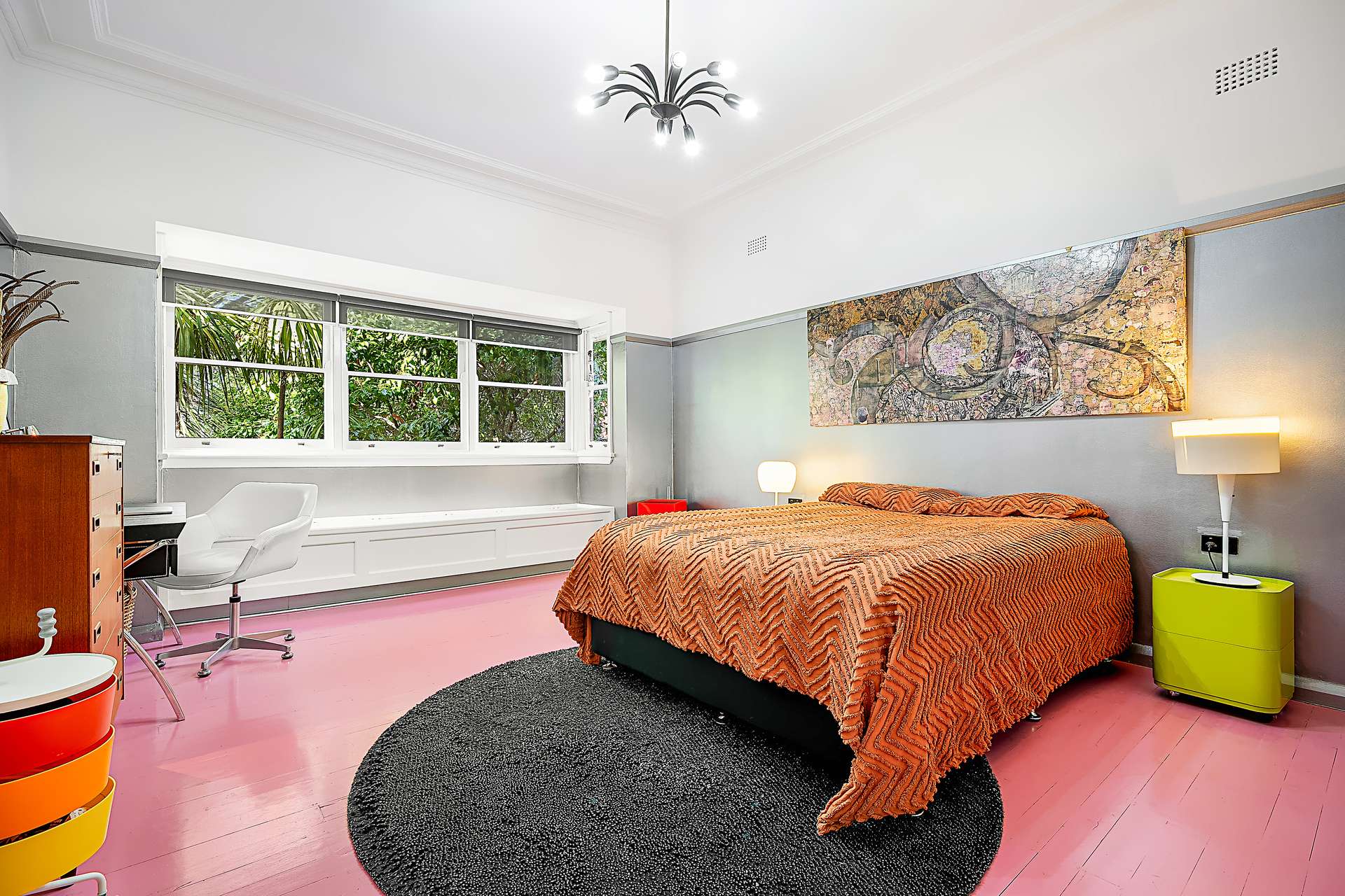 29 Genevieve Road, Bullaburra, NSW 2784 AUS