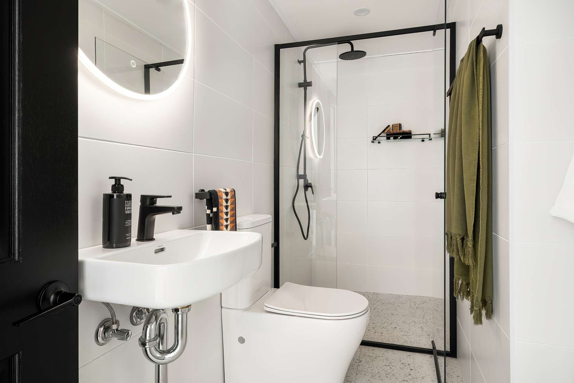 220 Bathurst Road, Katoomba, NSW 2780 AUS