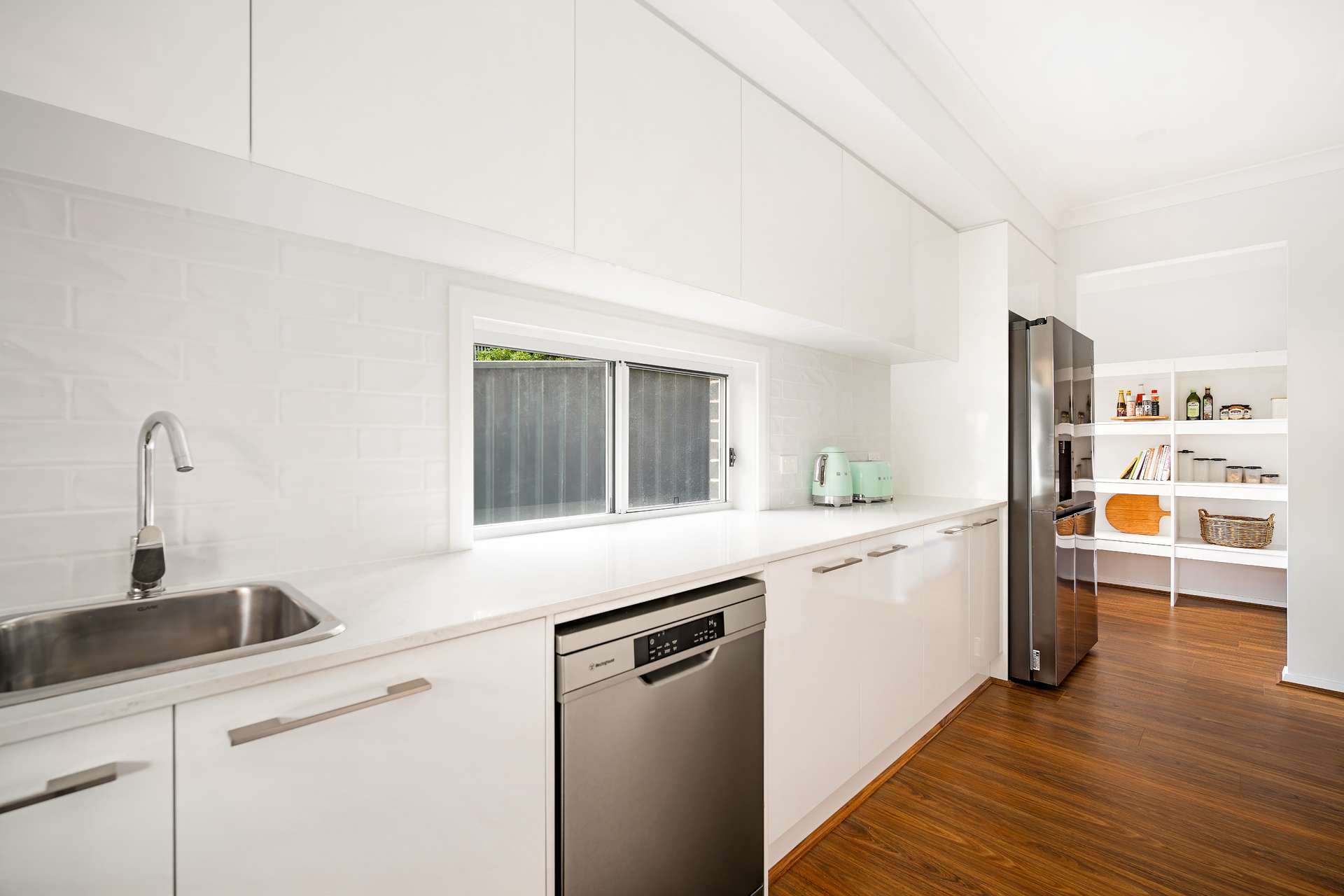 48 Russell Avenue, Valley Heights, NSW 2777 AUS