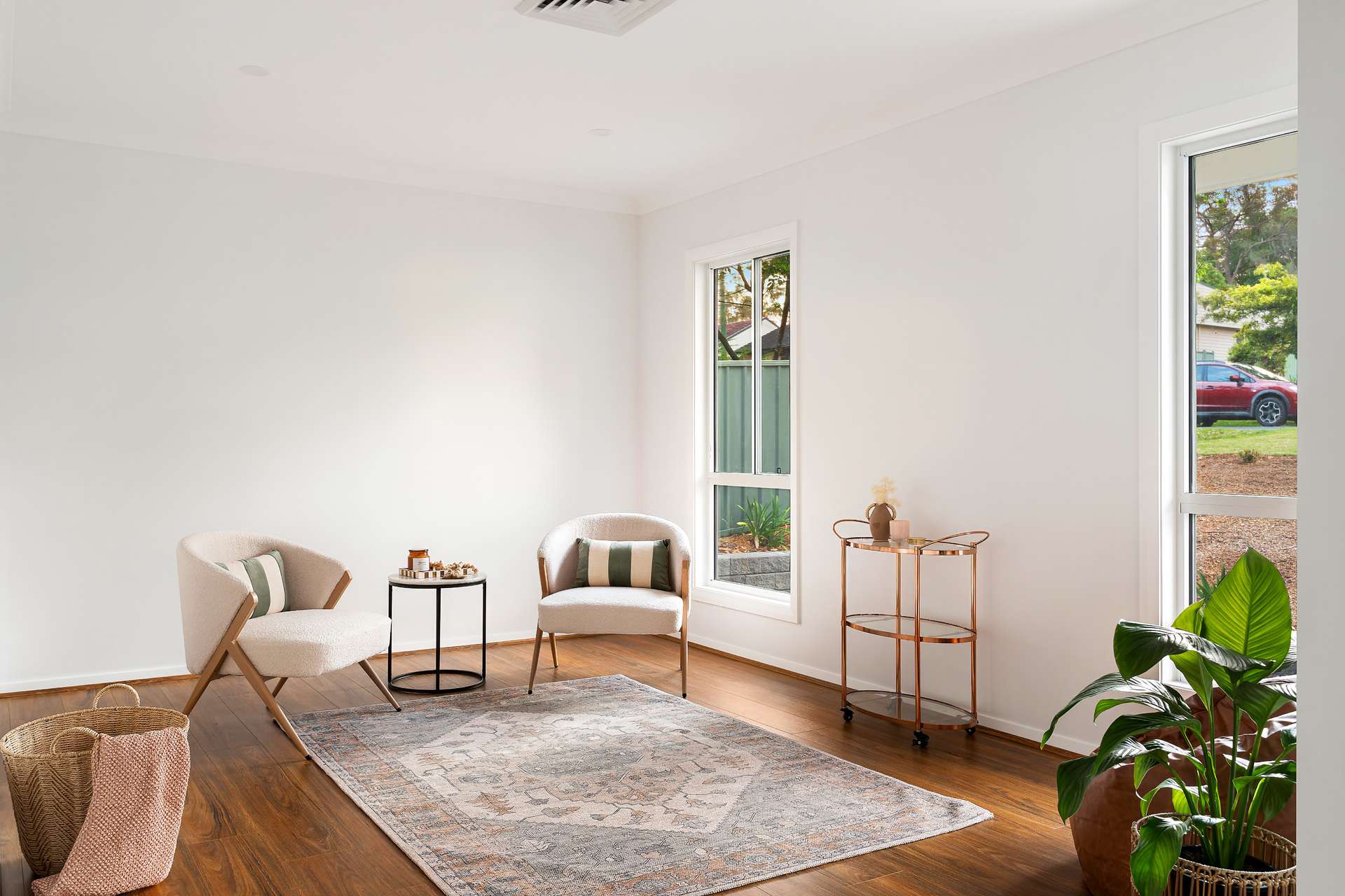 48 Russell Avenue, Valley Heights, NSW 2777 AUS