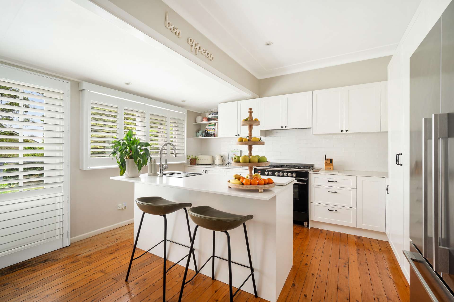 84 Evans Lookout Road, Blackheath, NSW 2785 AUS