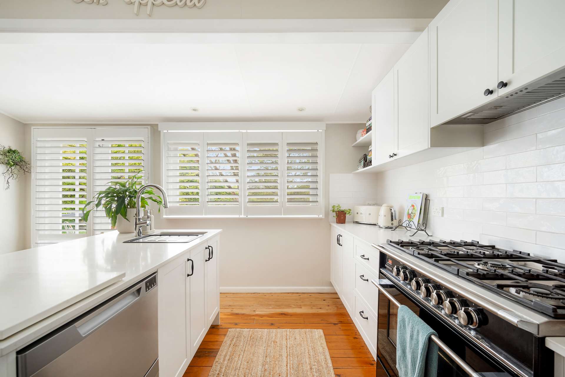 84 Evans Lookout Road, Blackheath, NSW 2785 AUS