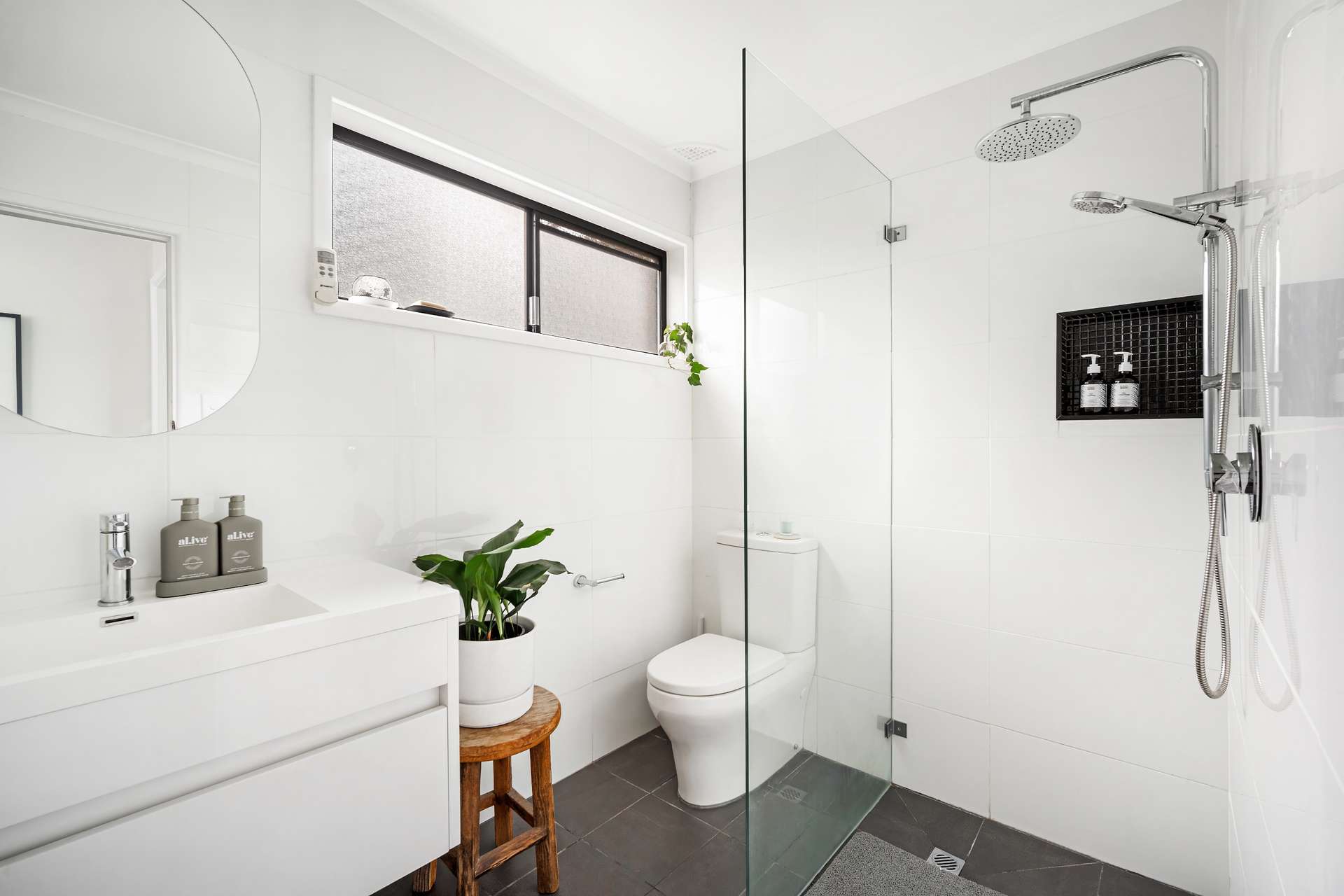 84 Evans Lookout Road, Blackheath, NSW 2785 AUS