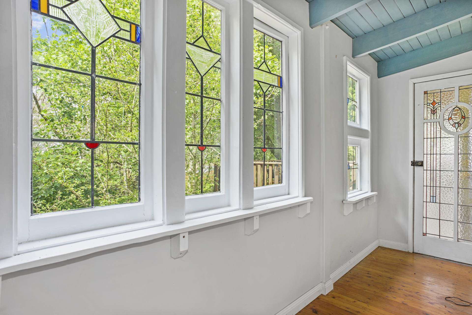 30 Queen Elizabeth Drive, Wentworth Falls, NSW 2782 AUS