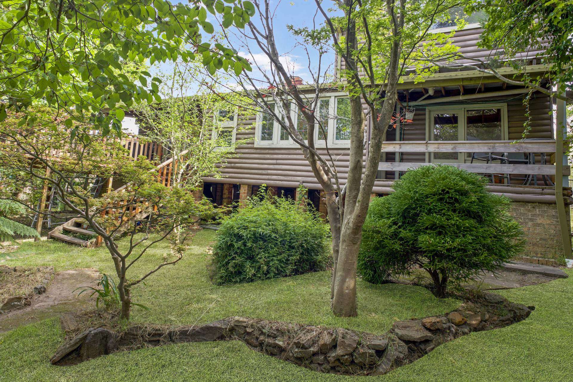 30 Queen Elizabeth Drive, Wentworth Falls, NSW 2782 AUS