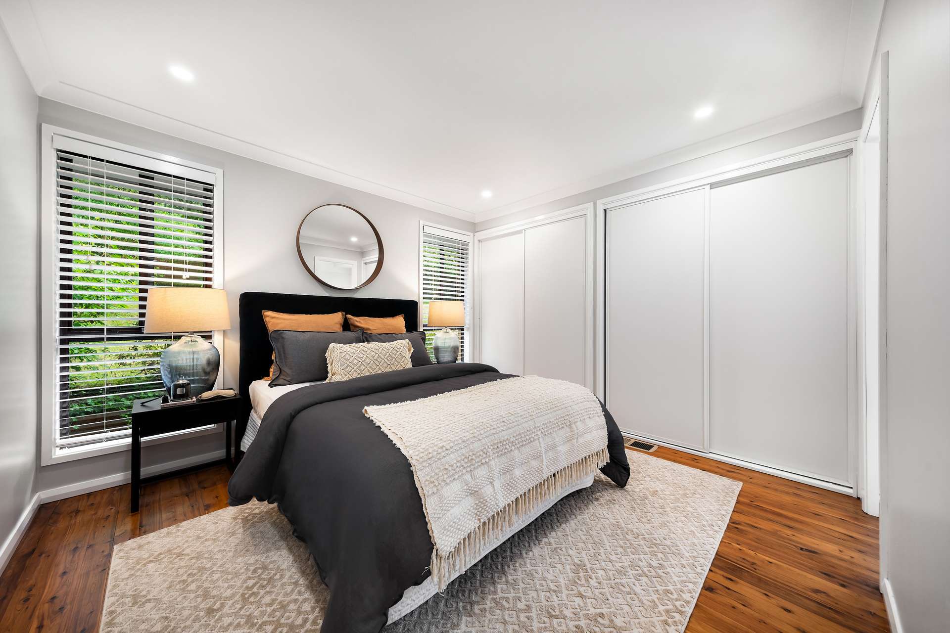 16 Banksia Road, Wentworth Falls, NSW 2782 AUS