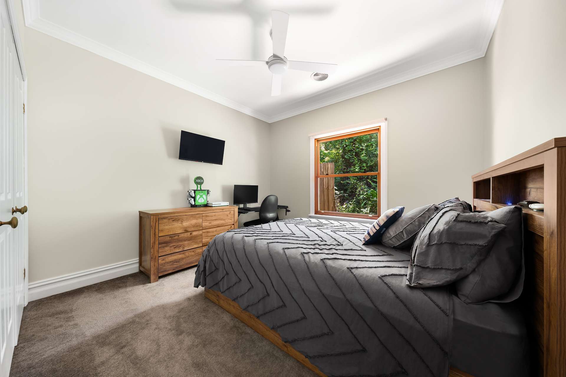 29 Log Bridge Place, Hazelbrook, NSW 2779 AUS