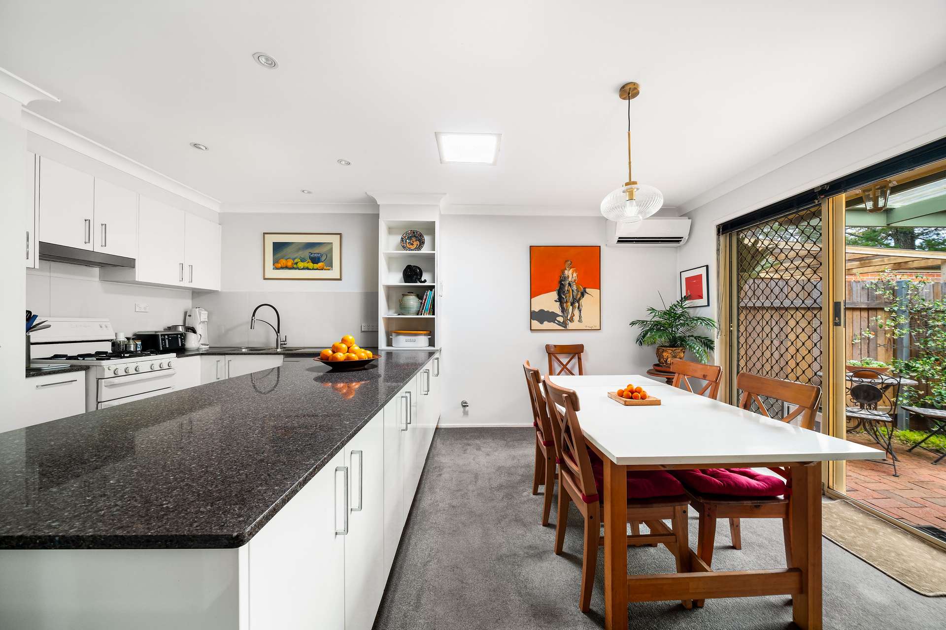53a Genevieve Road, Bullaburra, NSW 2784 AUS