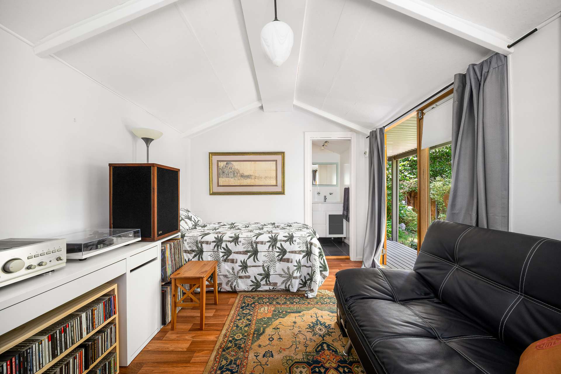 53a Genevieve Road, Bullaburra, NSW 2784 AUS