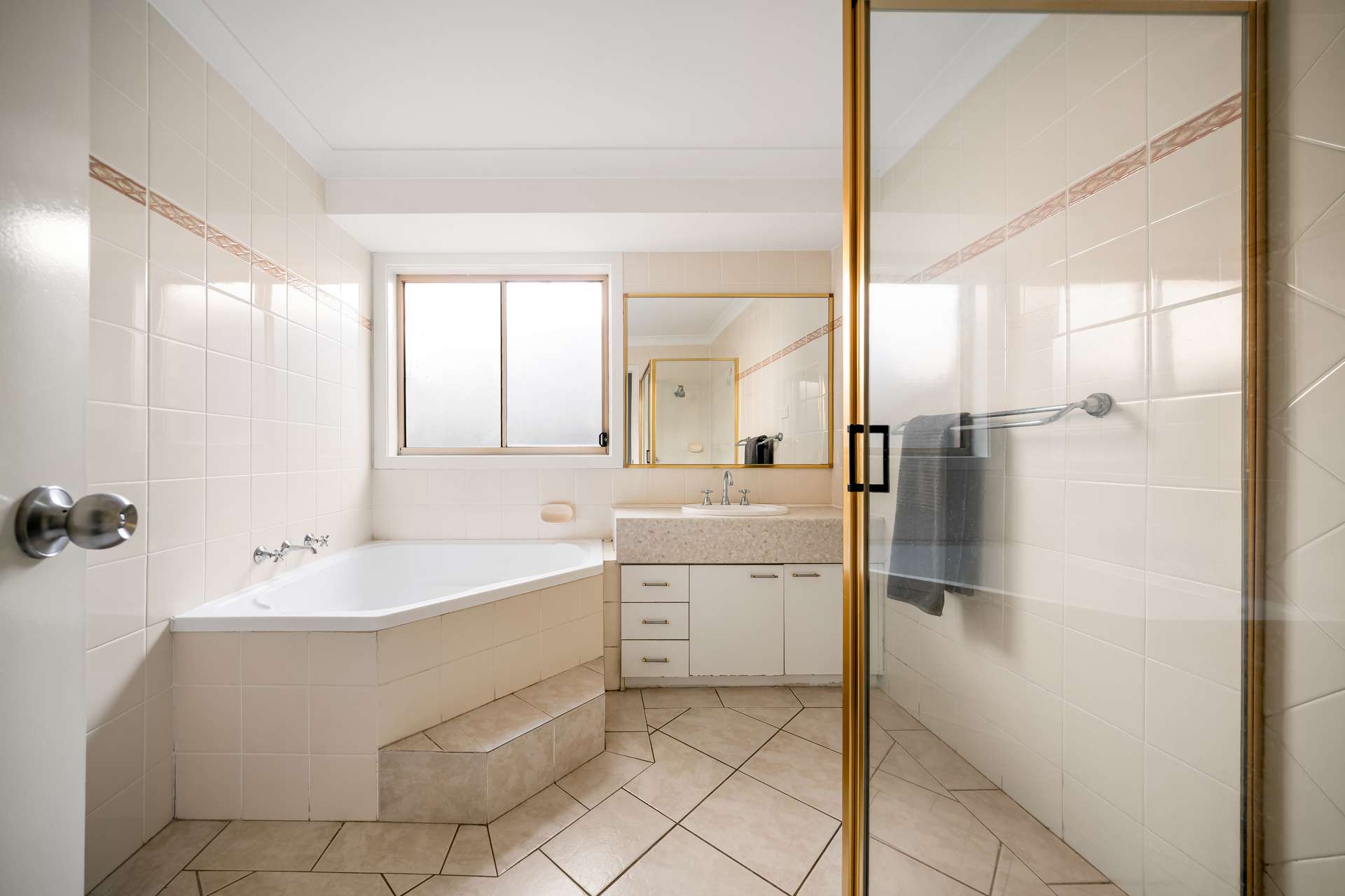 60 View Street, Lawson, NSW 2783 AUS