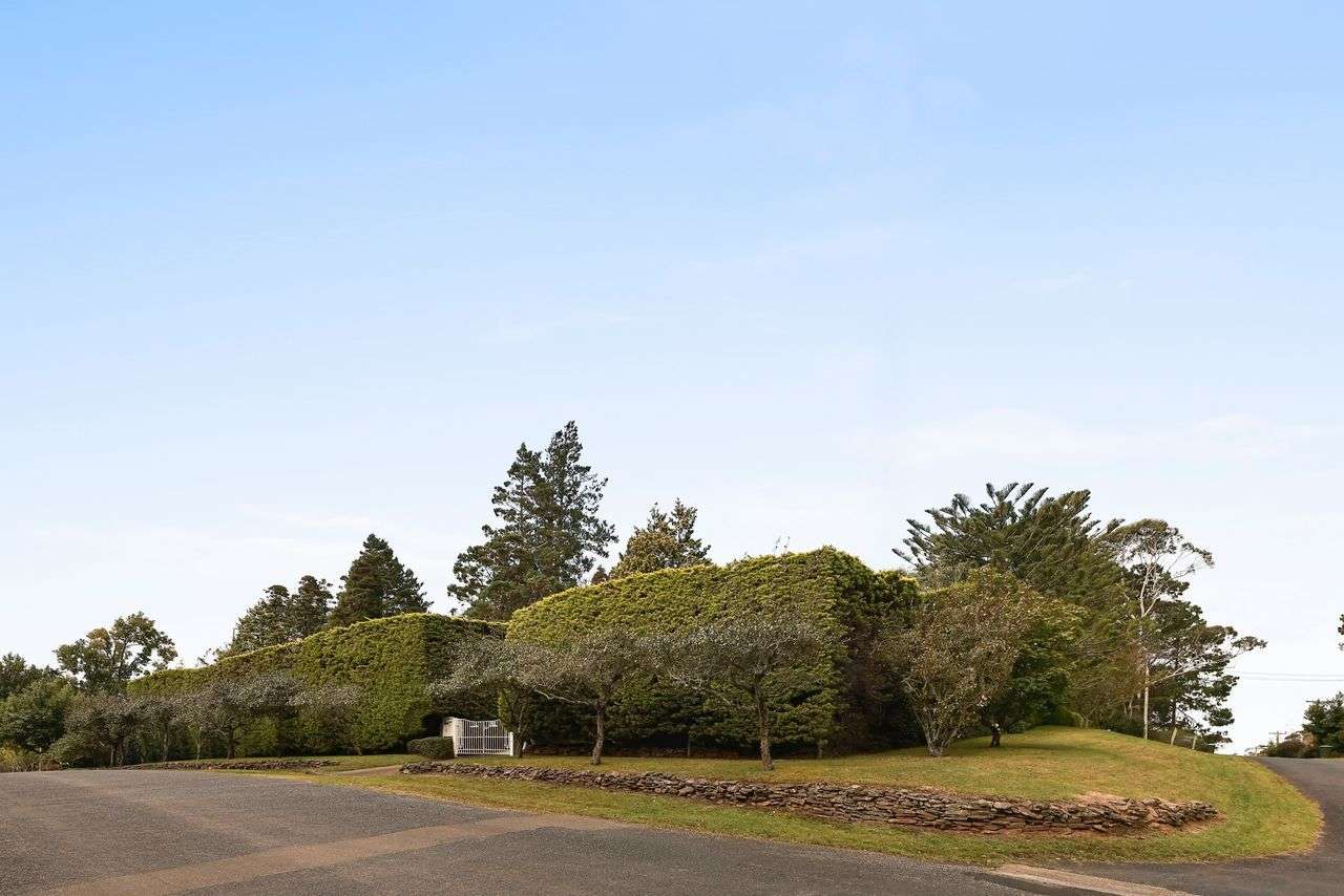 126 Gladstone Road, Leura, NSW 2780 AUS