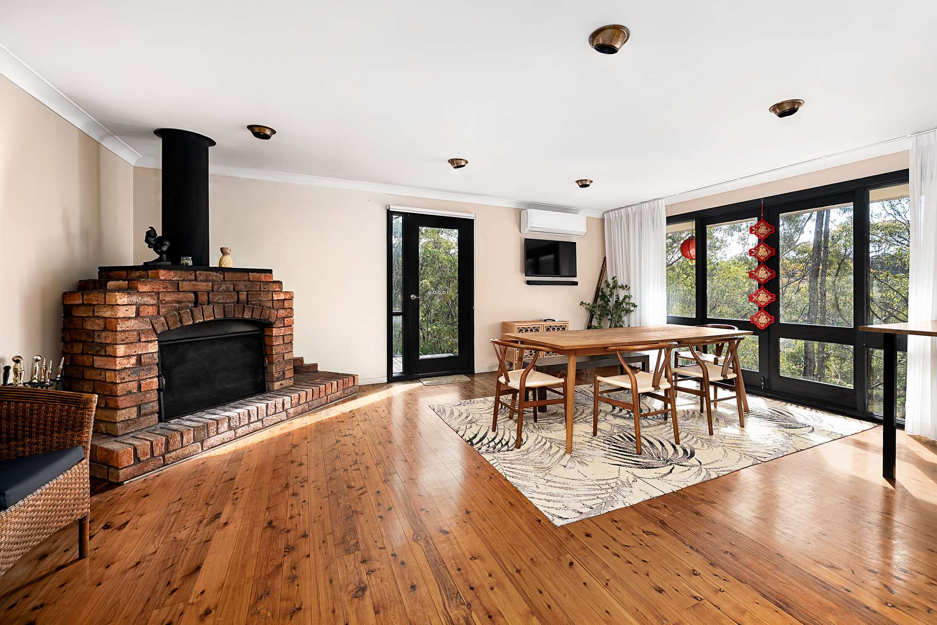 19 Hovea Place, Woodford, NSW 2778 AUS