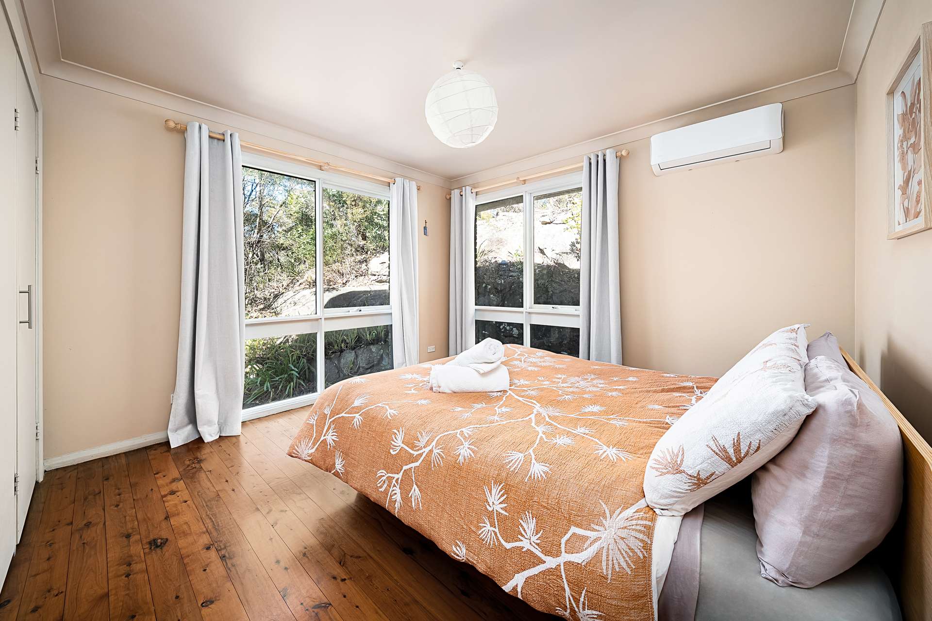 19 Hovea Place, Woodford, NSW 2778 AUS