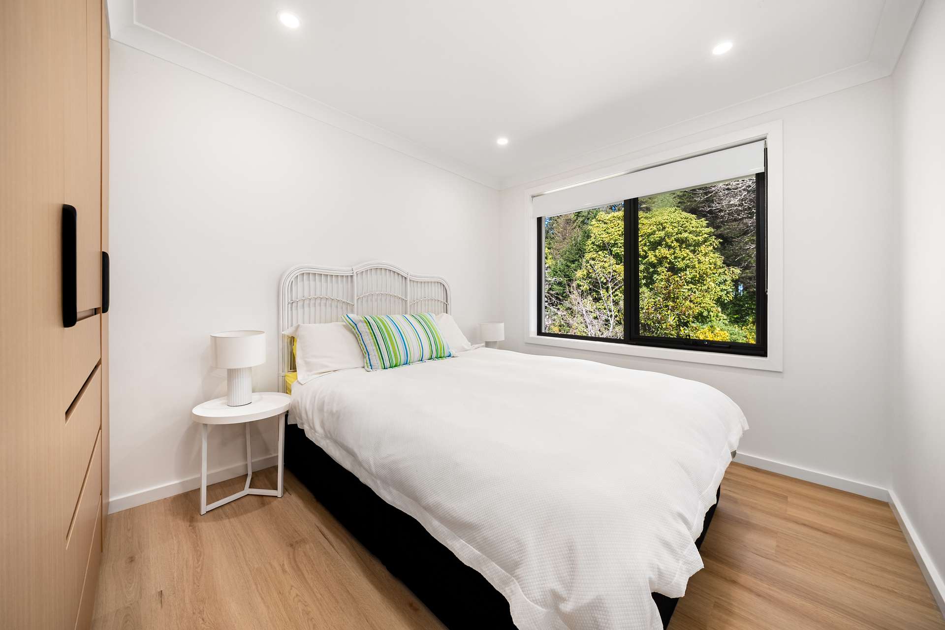 35 Hume Avenue, Wentworth Falls, NSW 2782 AUS