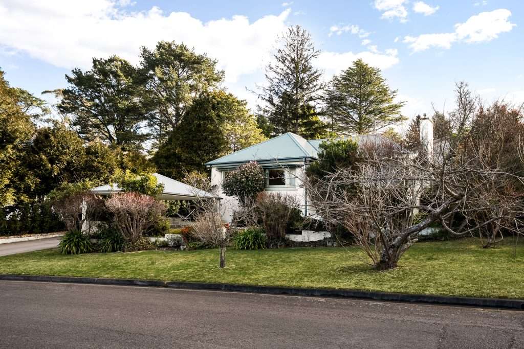 29 Carrington Avenue, Katoomba - Thumbnail 8