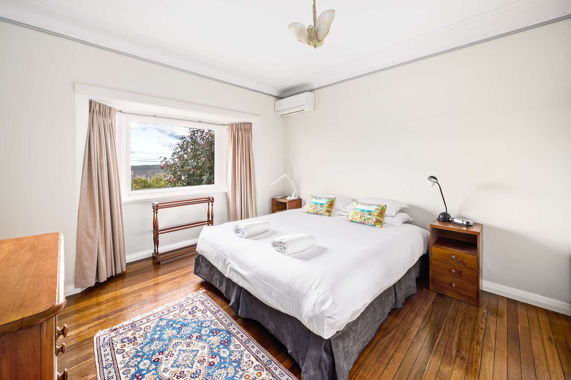 29 Carrington Avenue, Katoomba, NSW 2780 AUS