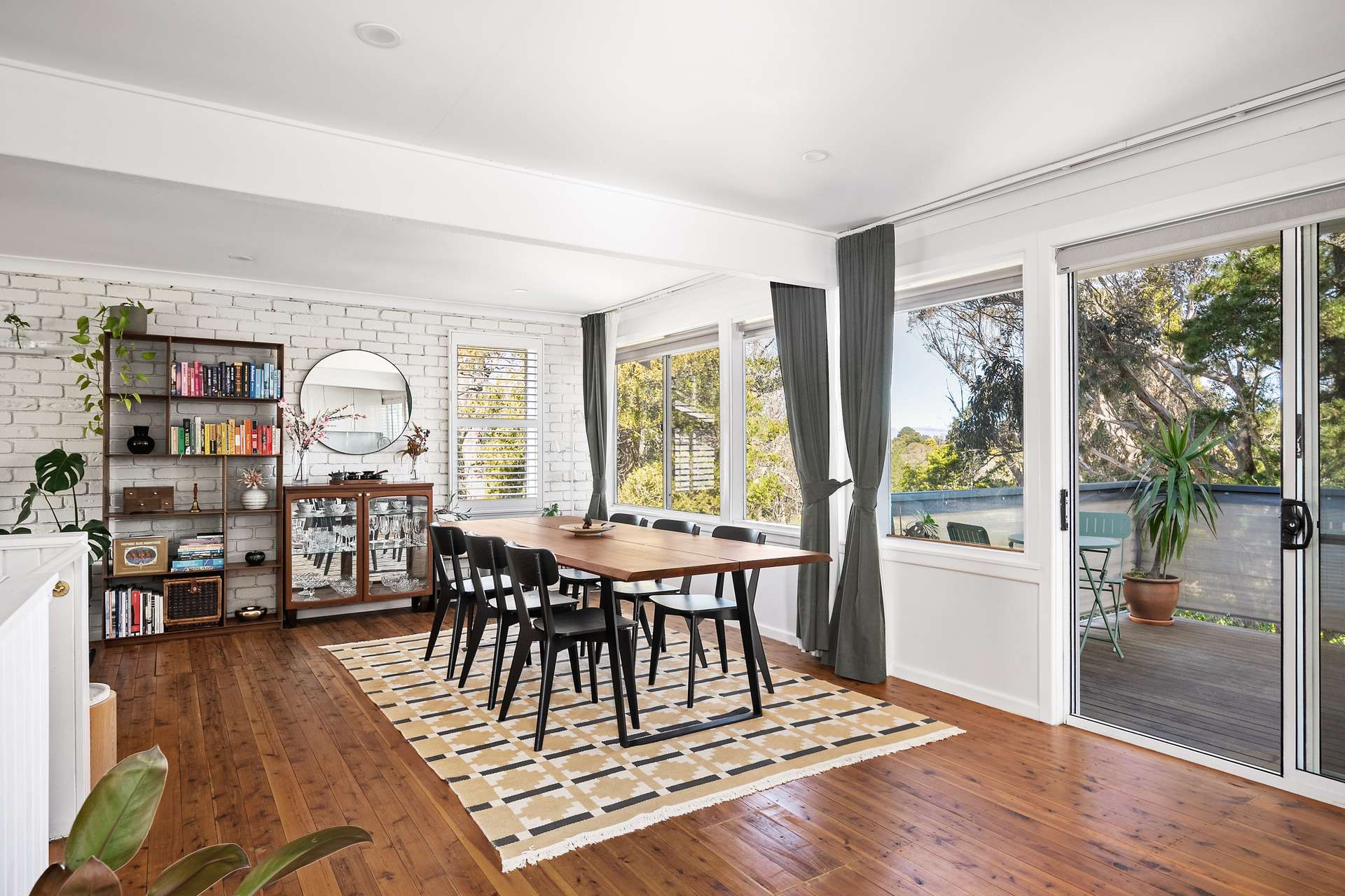 154a Blaxland Road, Wentworth Falls, NSW 2782 AUS