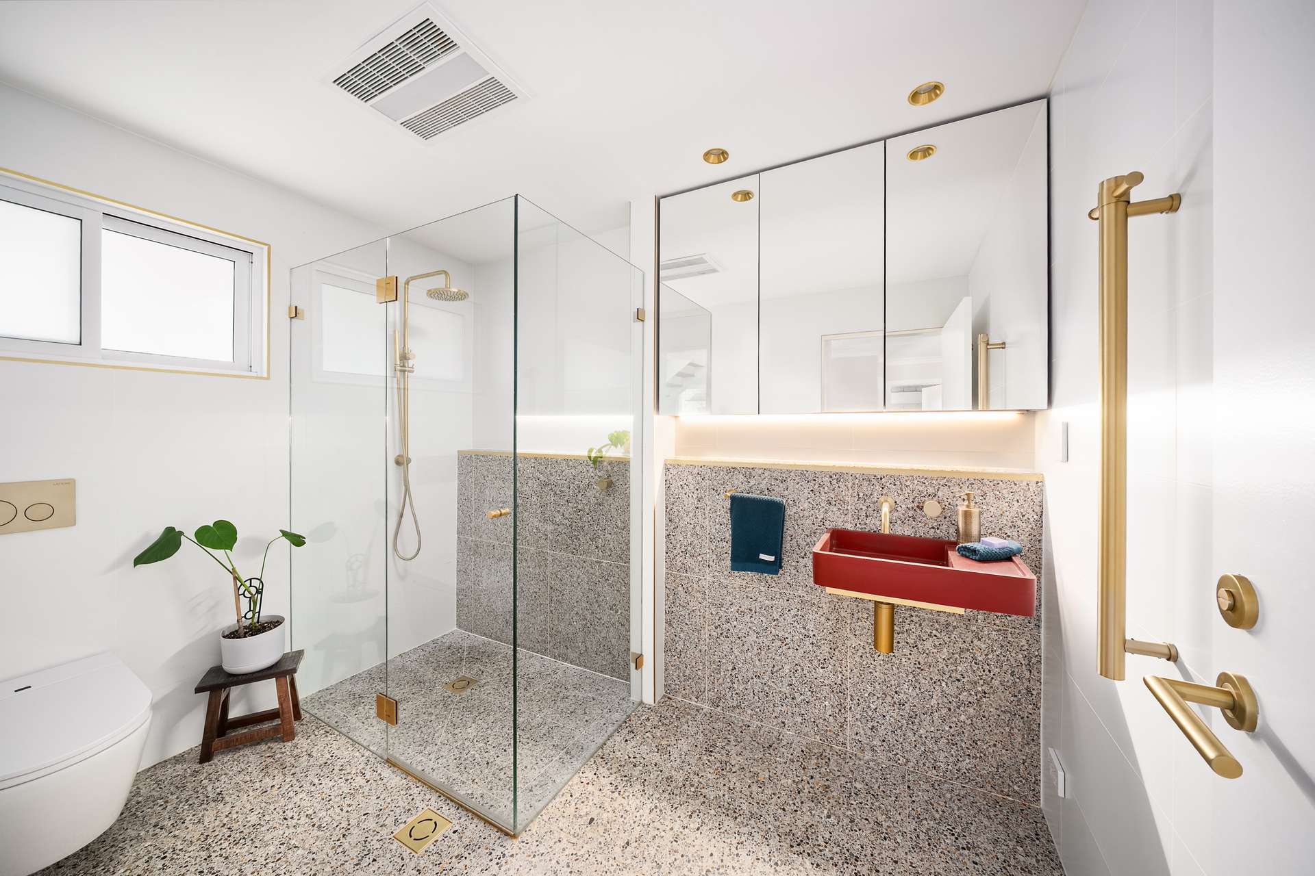 154a Blaxland Road, Wentworth Falls, NSW 2782 AUS